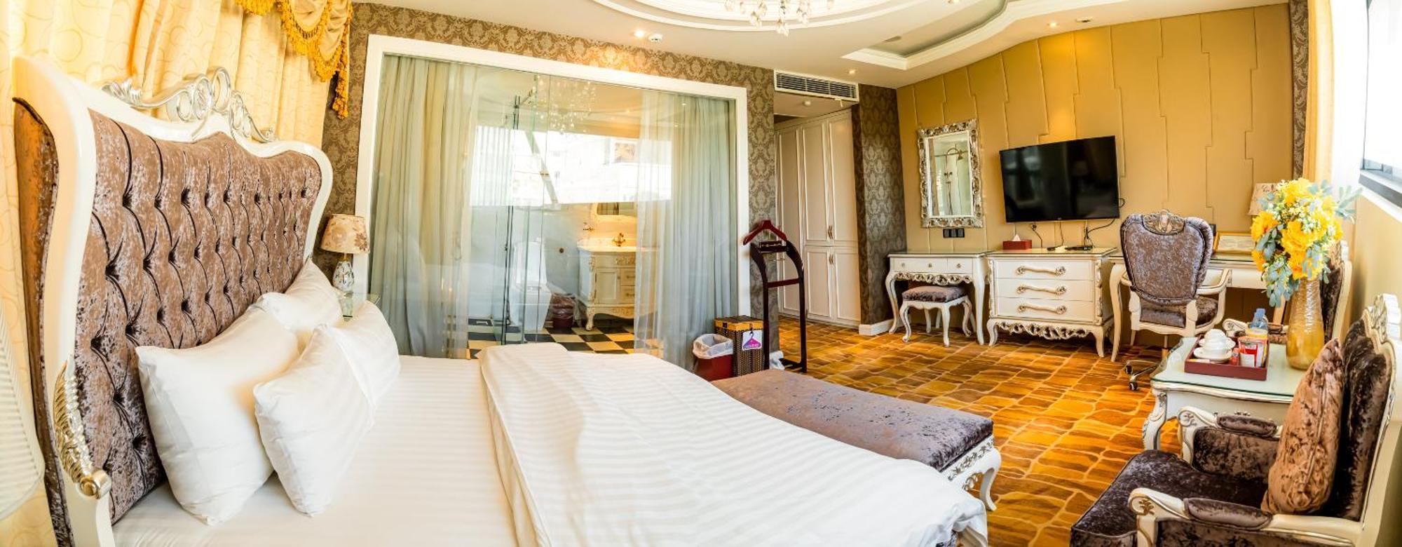 Hoang Trieu Hotel 3*