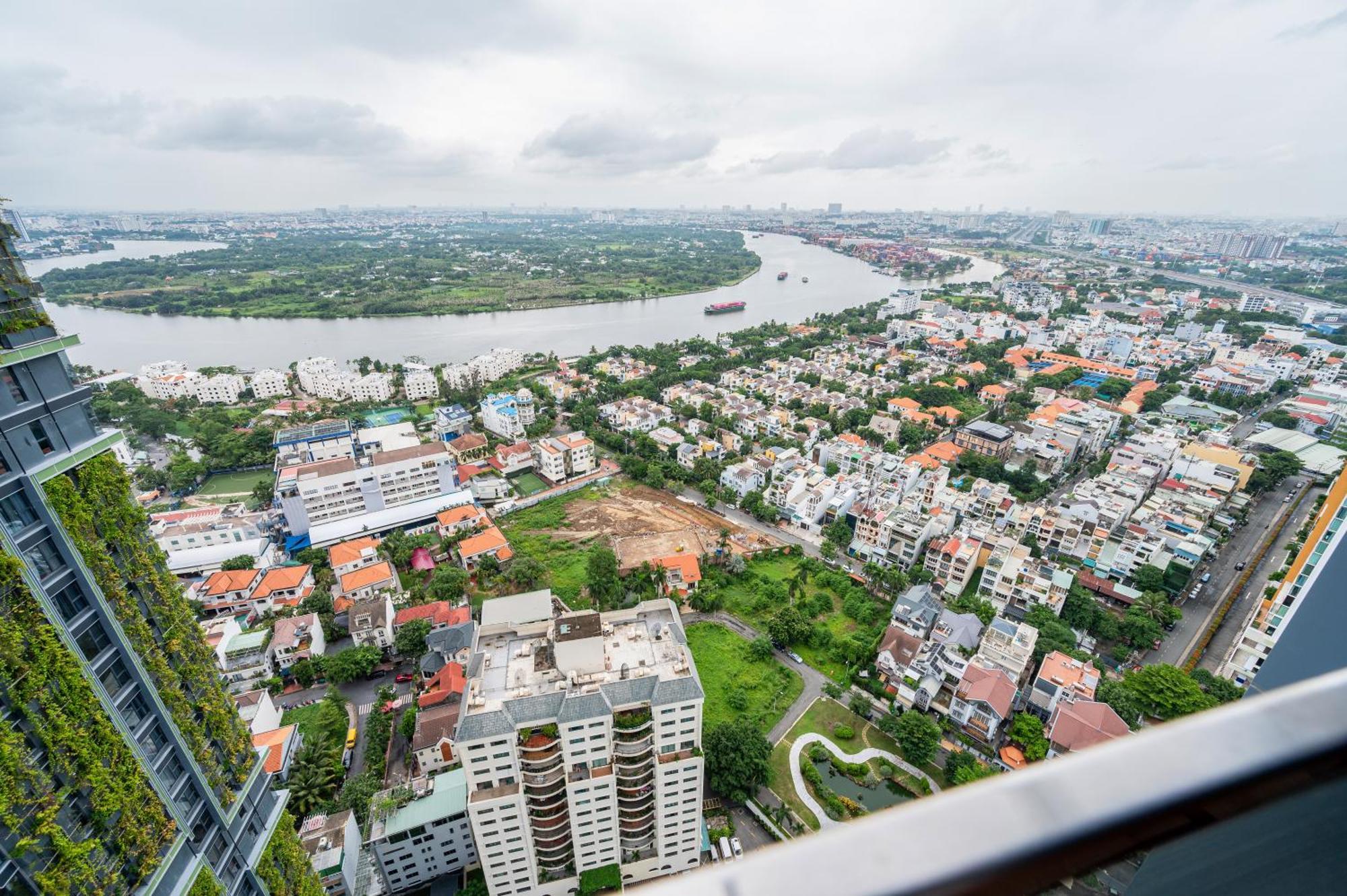 Lumiere Riverside By Aura Luxury Pangsapuri *