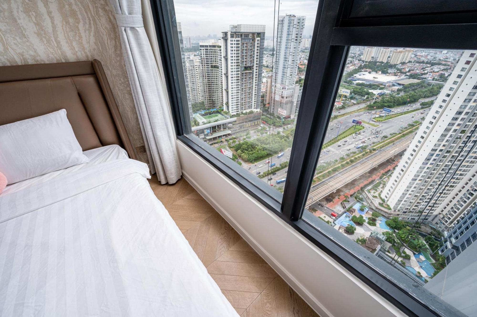 Lumiere Riverside By Aura Luxury * Bandar Ho Chi Minh
