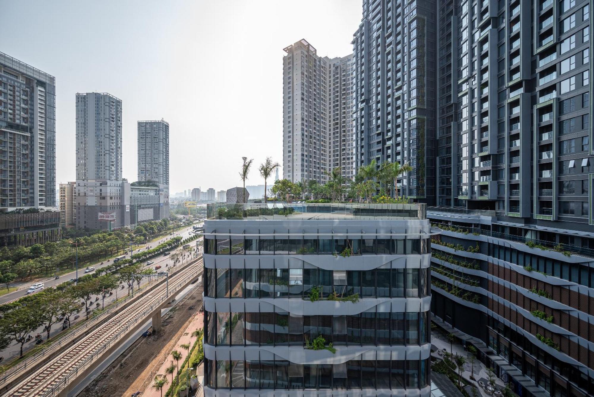 Lumiere Riverside By Aura Luxury Pangsapuri