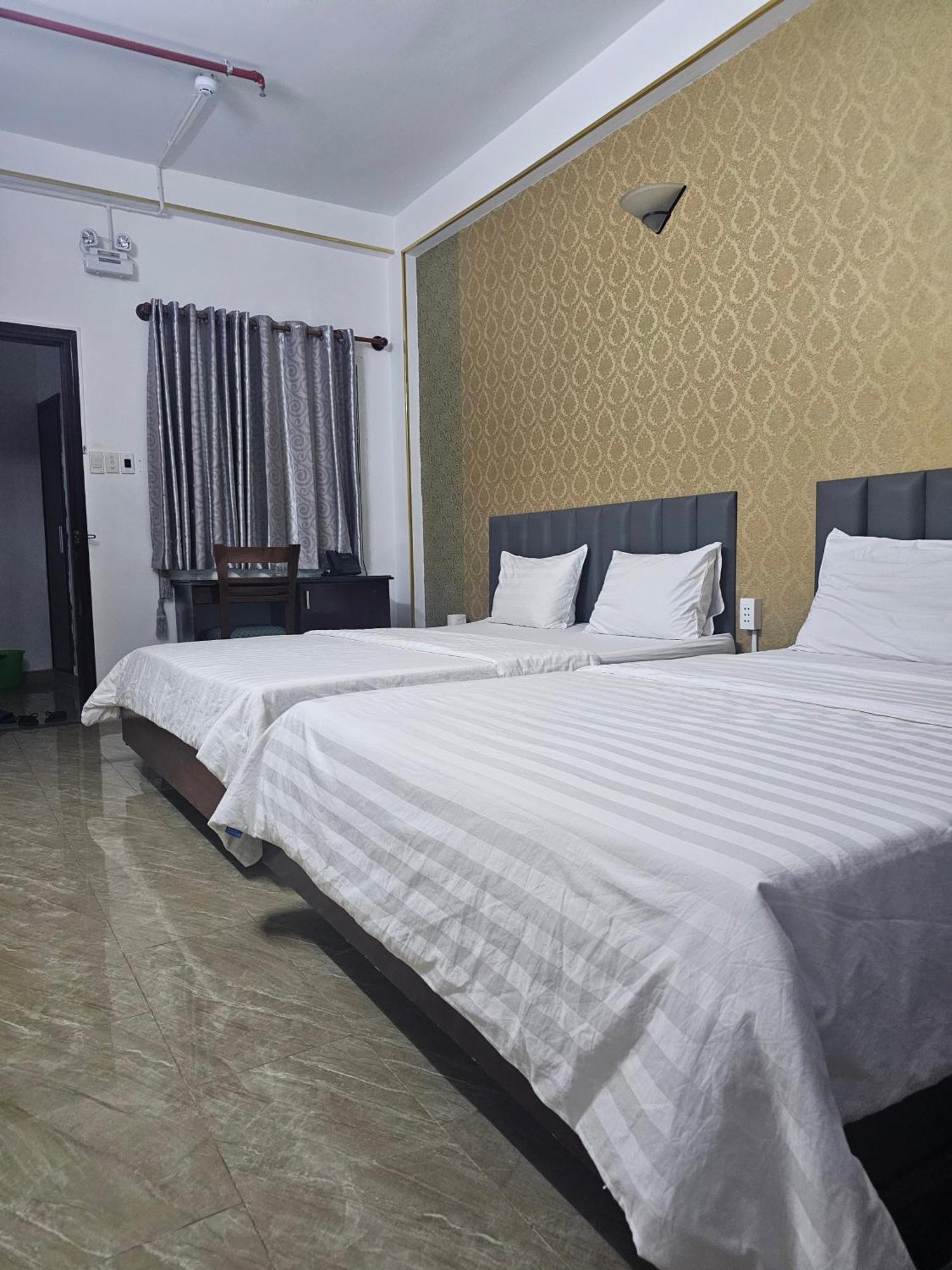 Khach San Trung Mai Hotel Ho Chi Minh City