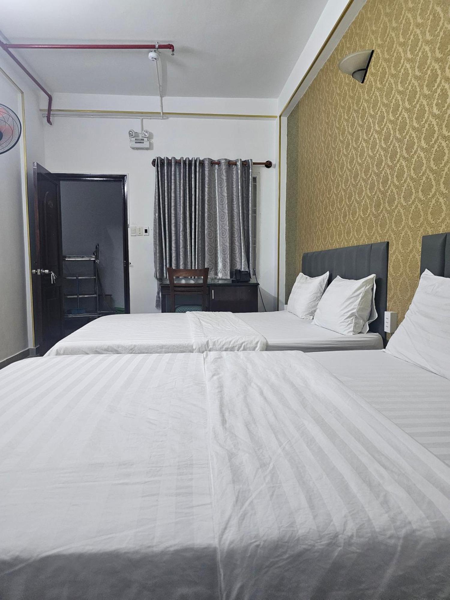 Khach San Trung Mai Hotel Ho Chi Minh City
