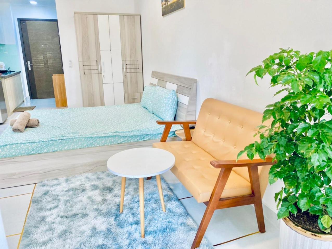 Căn hộ Soho Spacious Aparts, Location *