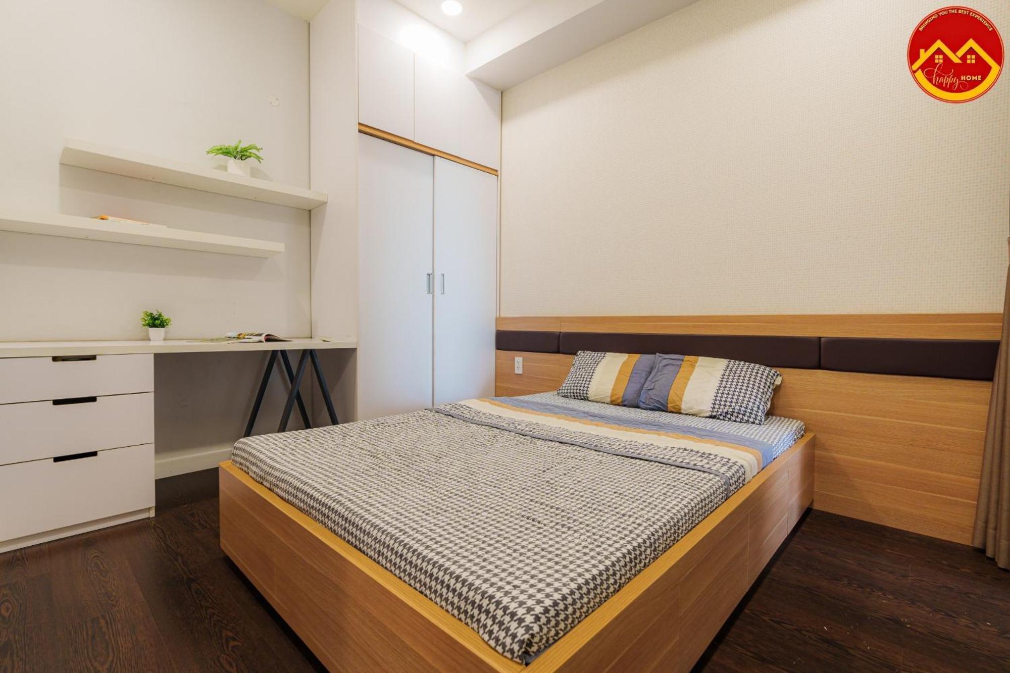 The Botanica - Near Airport - Very Apartment