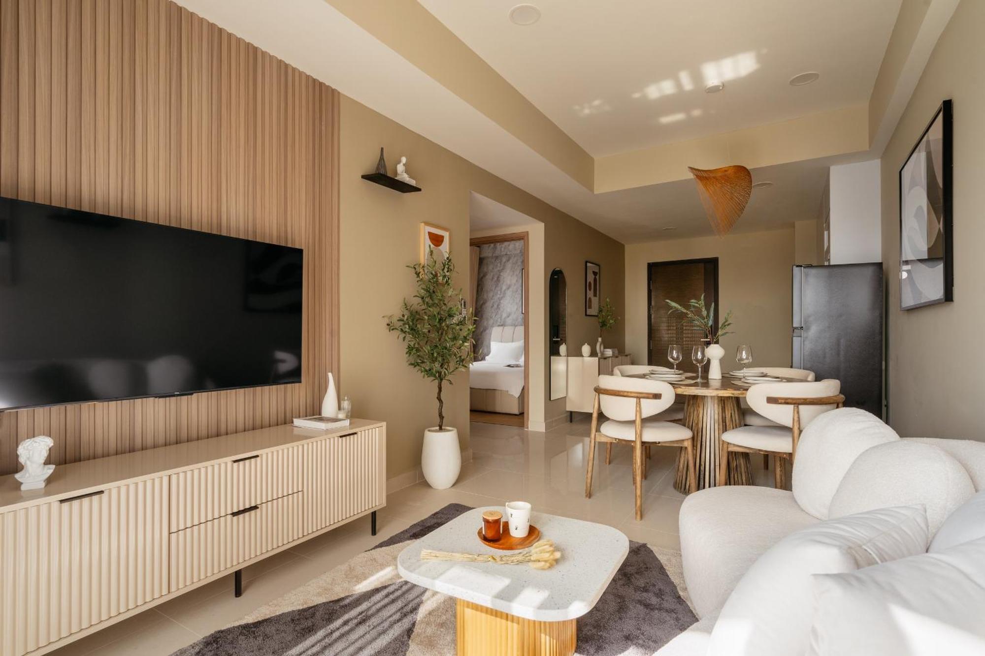 Urban Zen Saigon - Soho D1 Apartment *