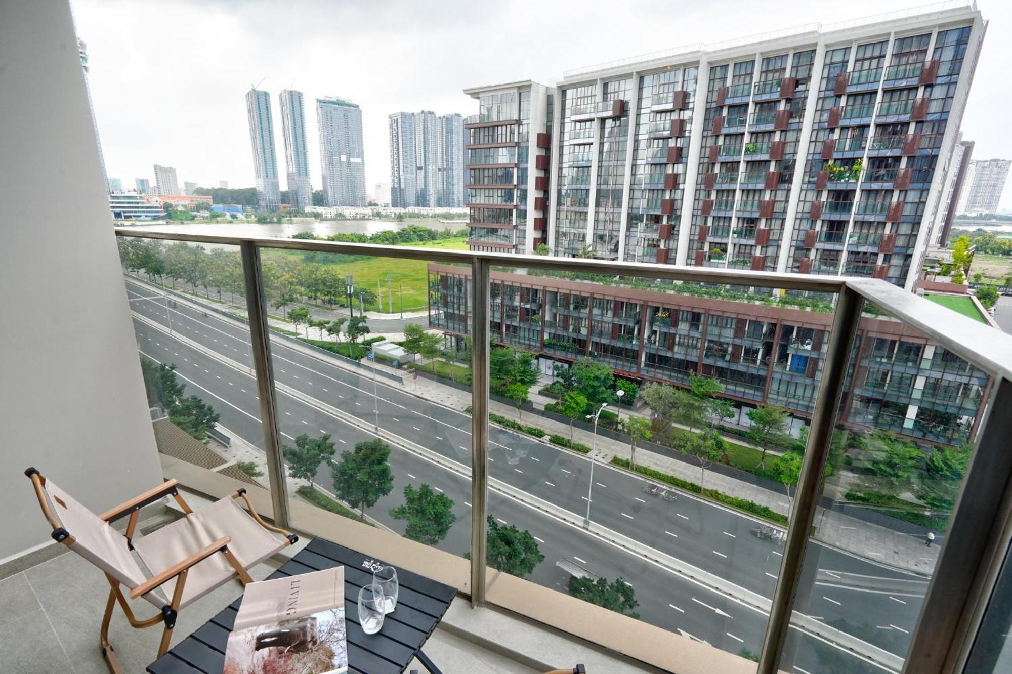 Smile - The Opera Luxury - Infinity Pool Apartment *
