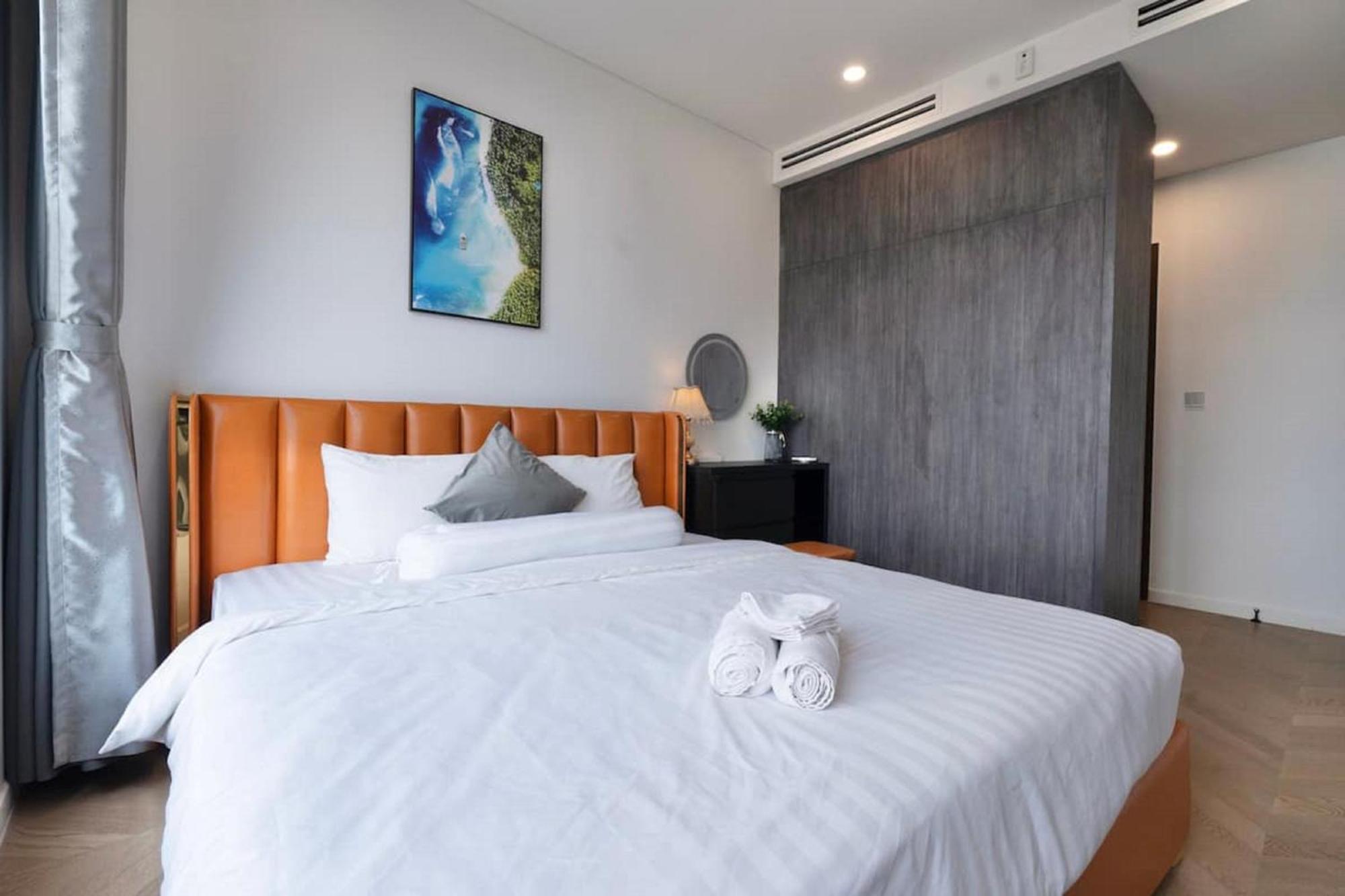 Căn hộ Odela Lumiere Riverside Luxury Vacation *