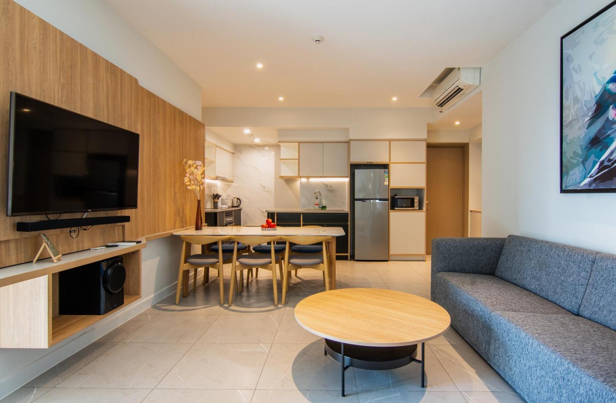 Liam Service - Vinhome Central Park Apartment Ho Chi Minh City