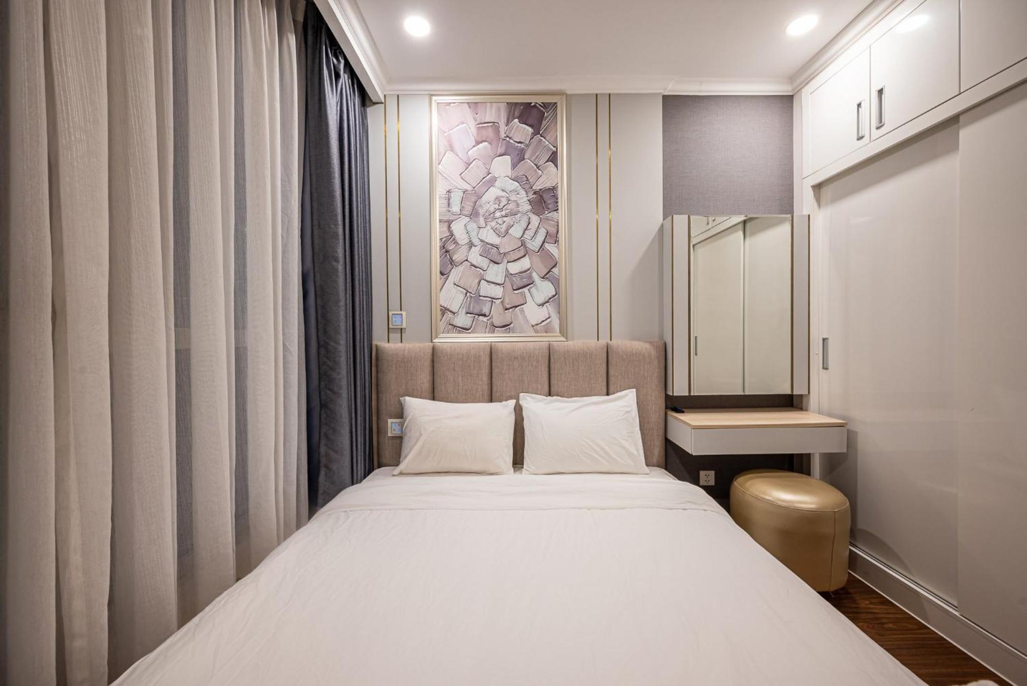 Liam Service - Vinhome Central Park *