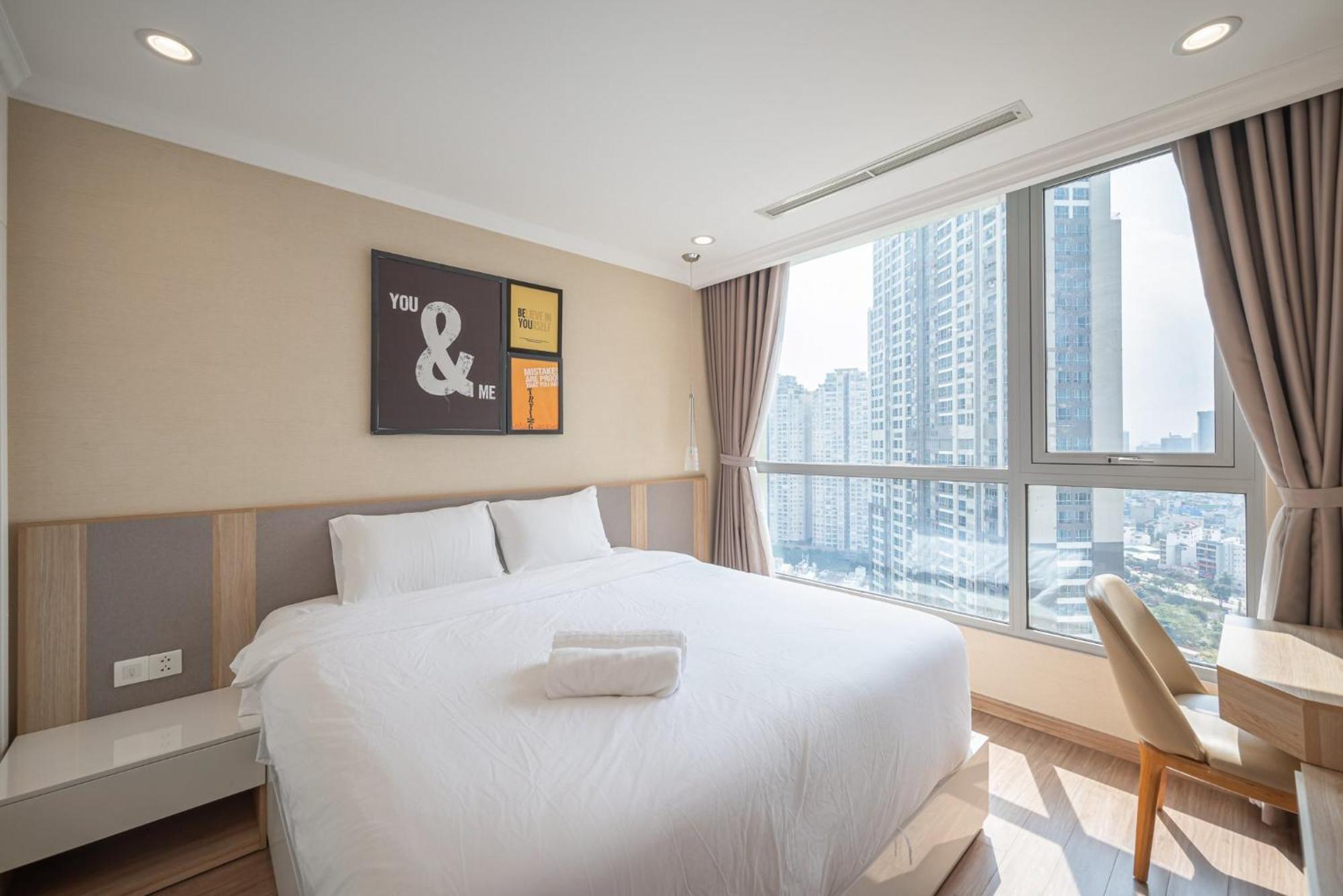 Liam Service - Vinhome Central Park * Ho Chi Minh City
