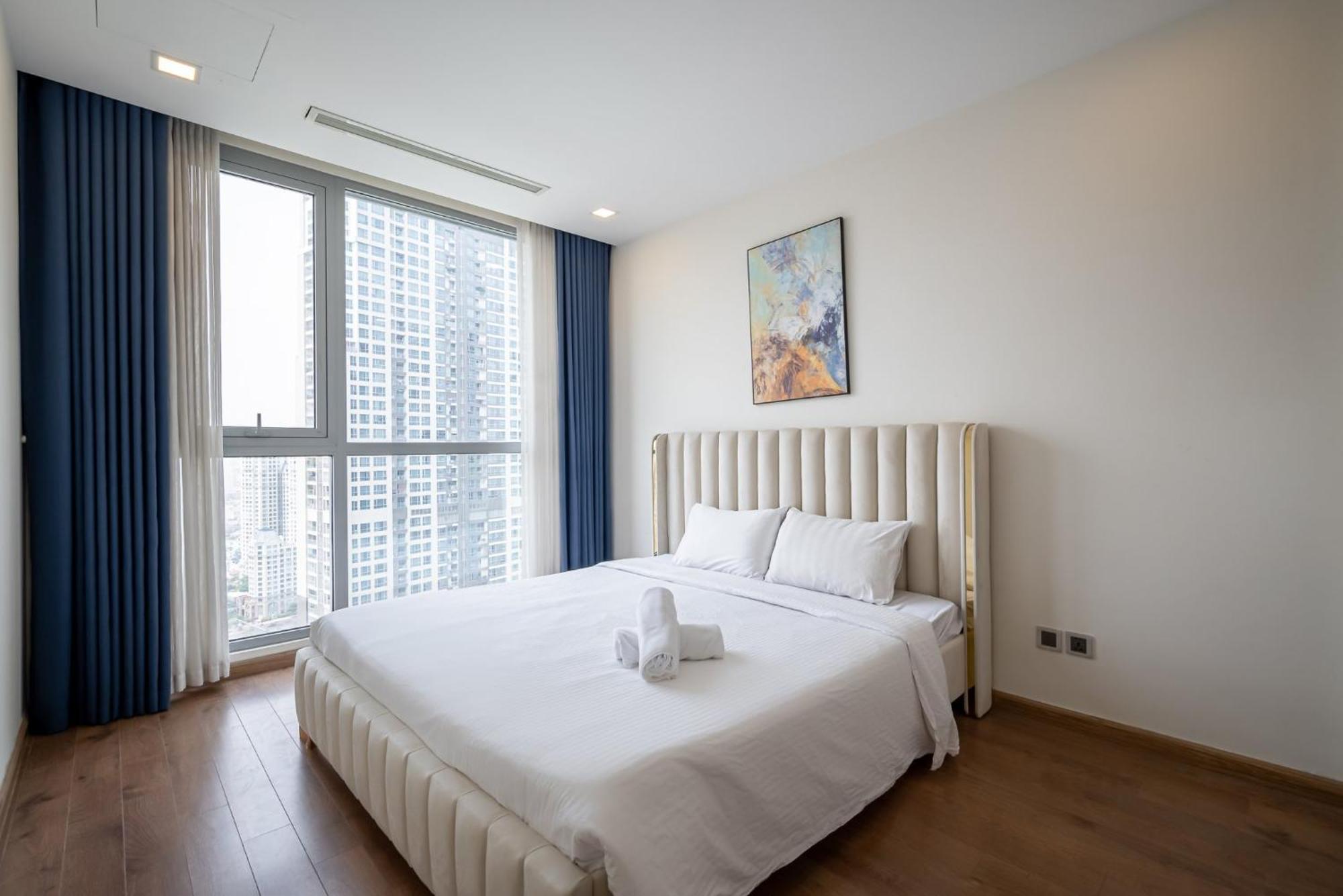 Apartment Liam Service - Vinhome Central Park *