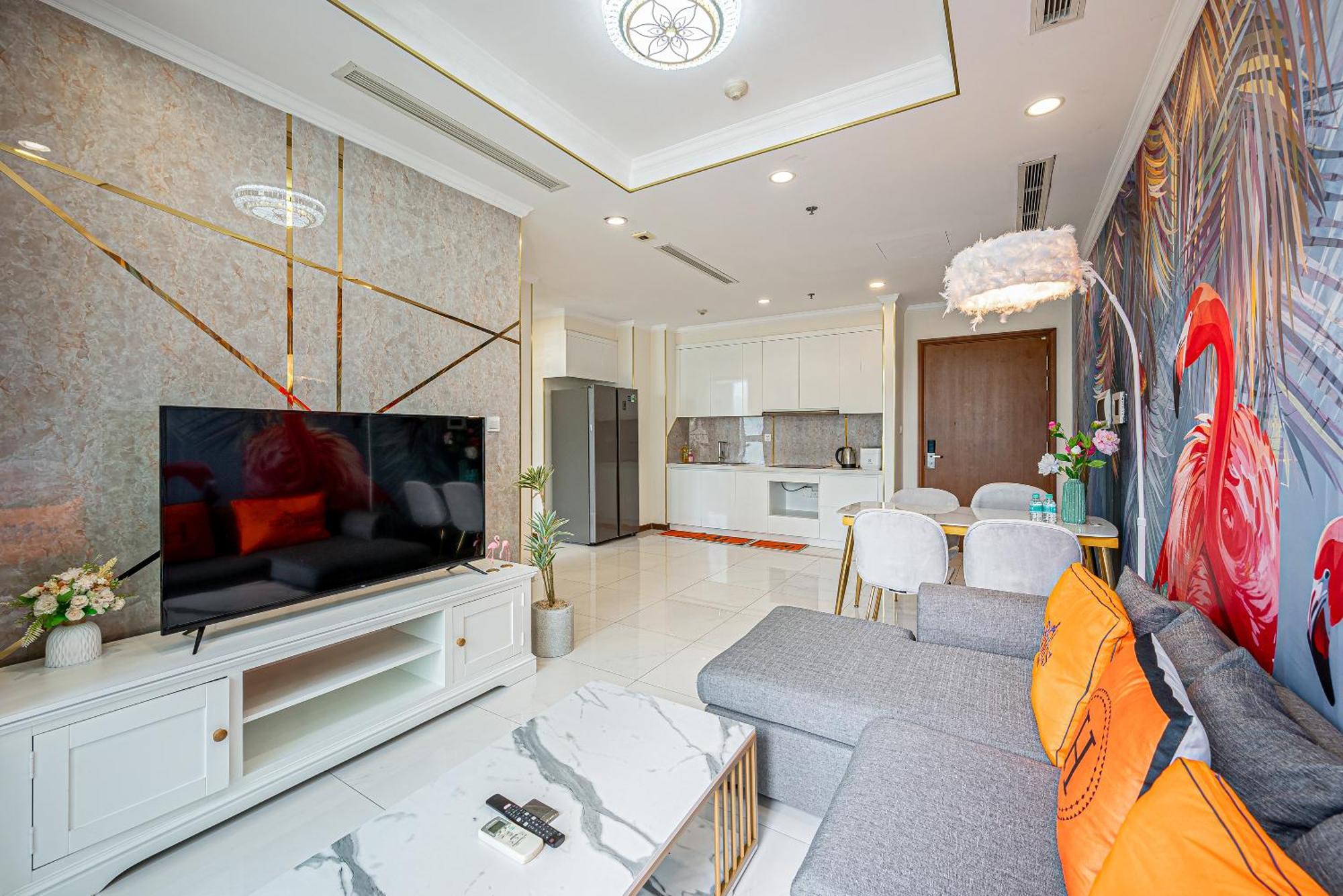 Landmark Sky Living Luxury-full Noi That *