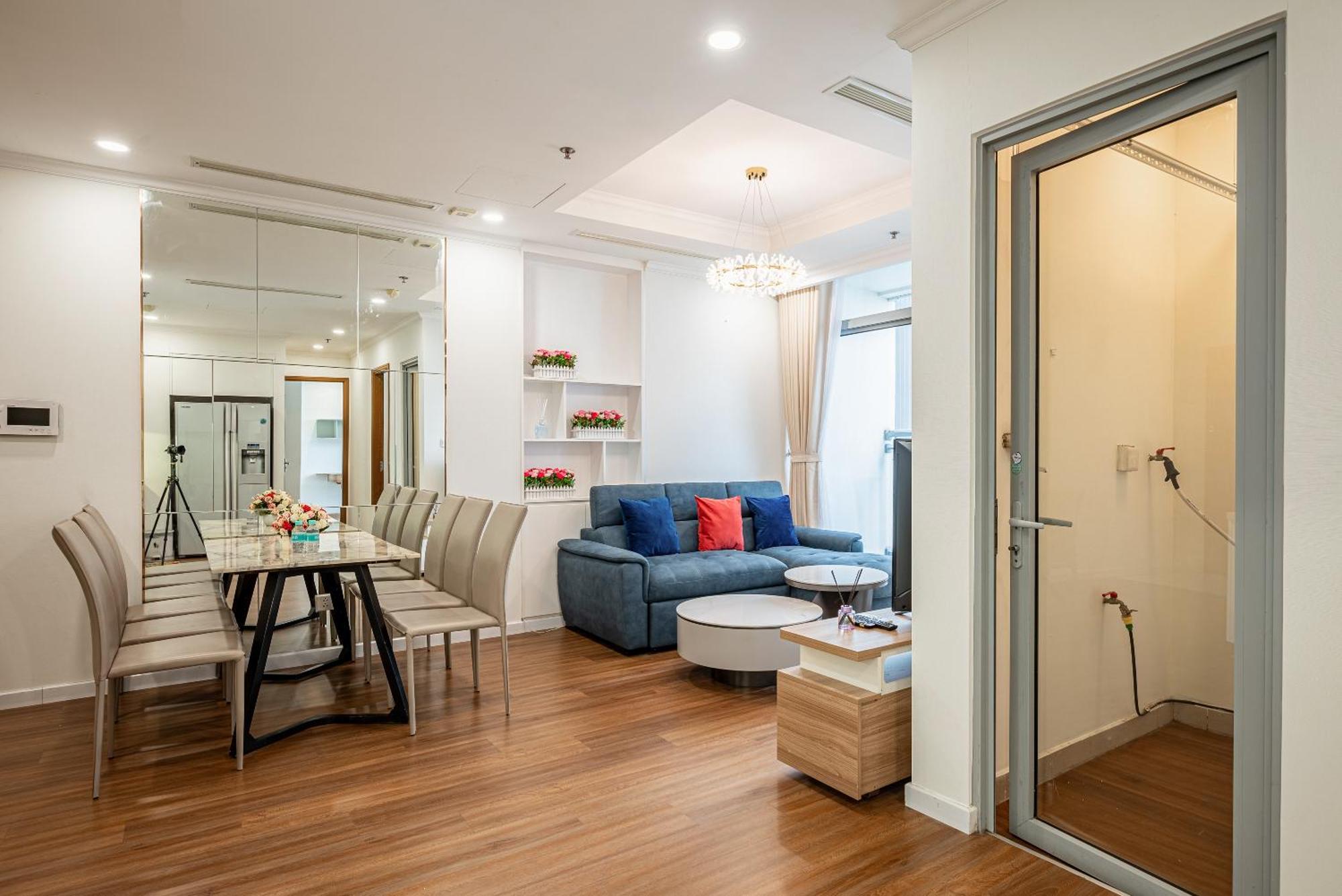 Apartment Landmark Sky Living Luxury-full Noi That