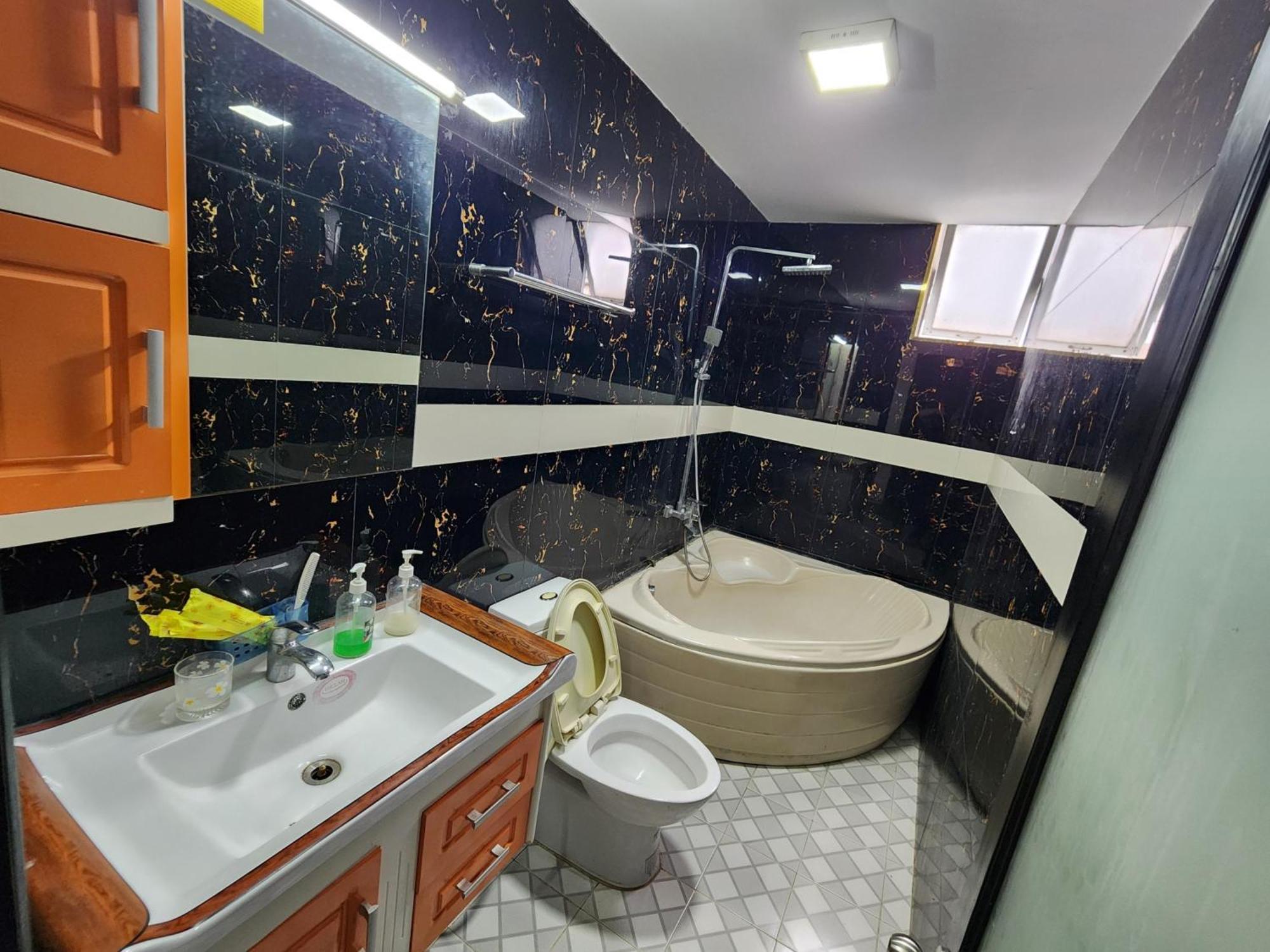 Istars * Ho Chi Minh City