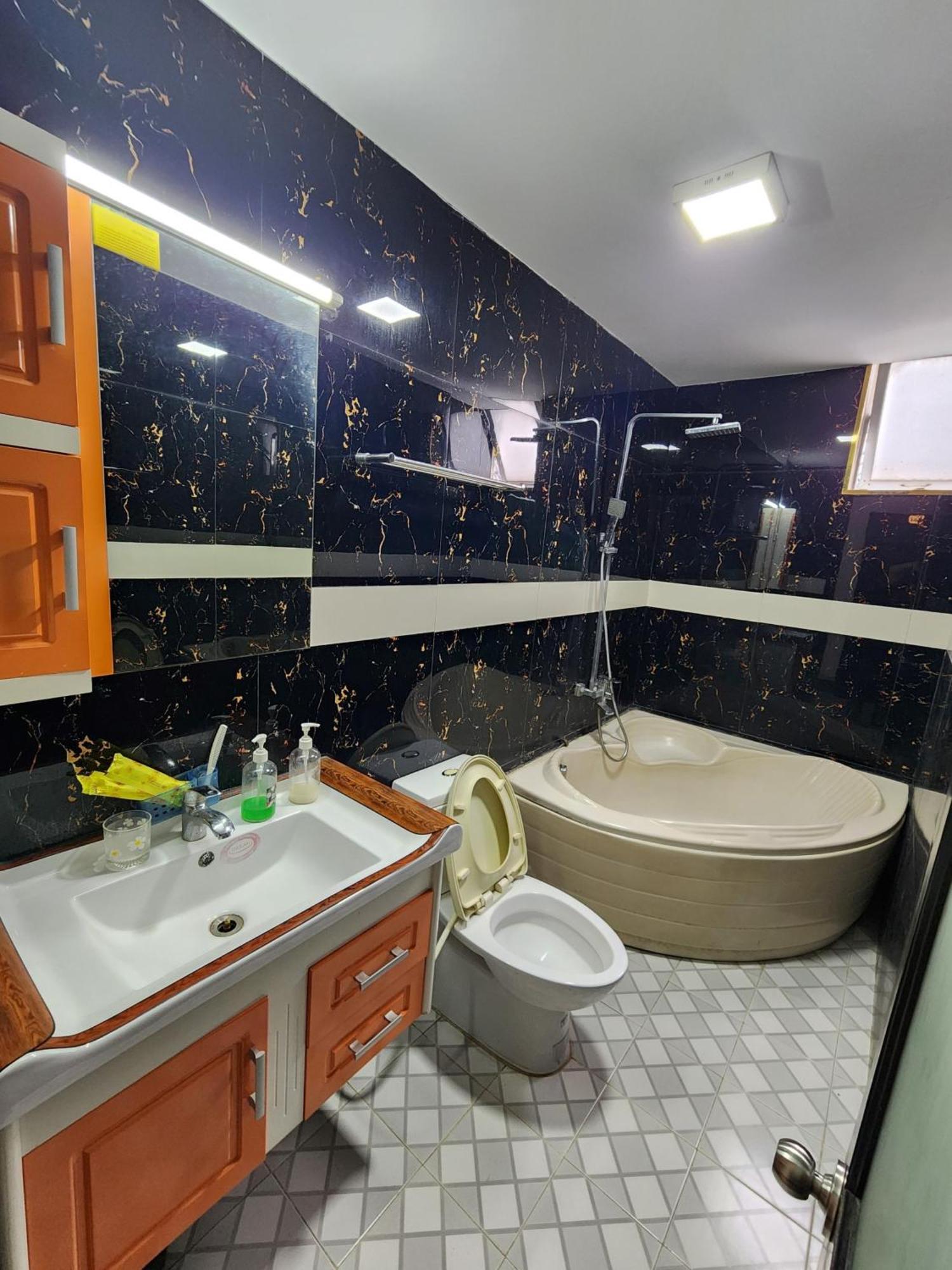 Istars Hotel Ho Chi Minh City