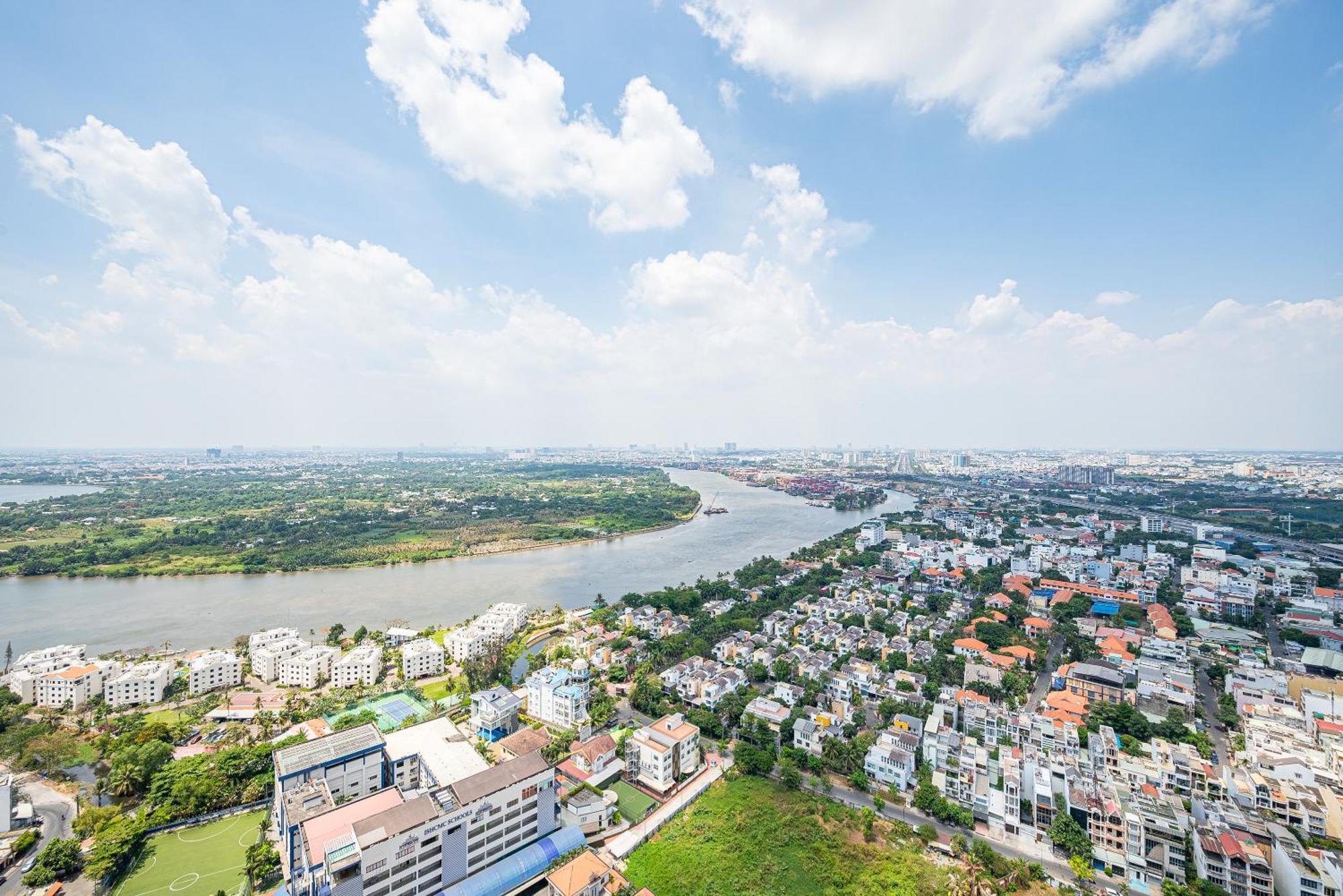 Apartment Luxury Condotel In Lumiere Riverside Ho Chi Minh City