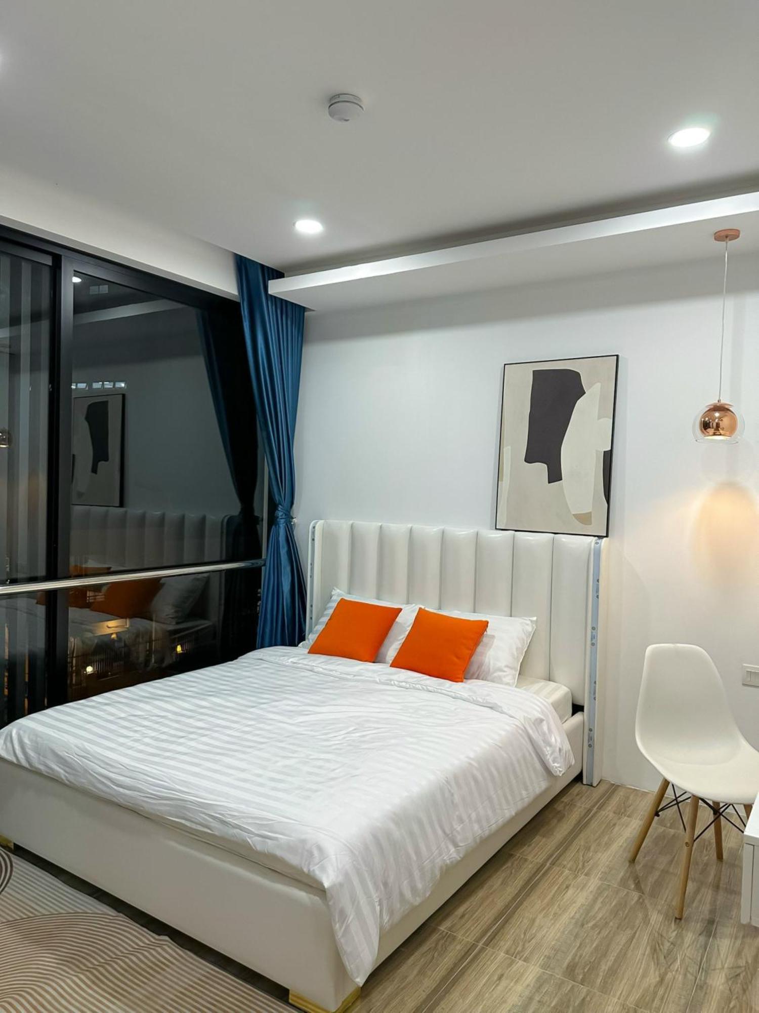 Unite Premier Apartment