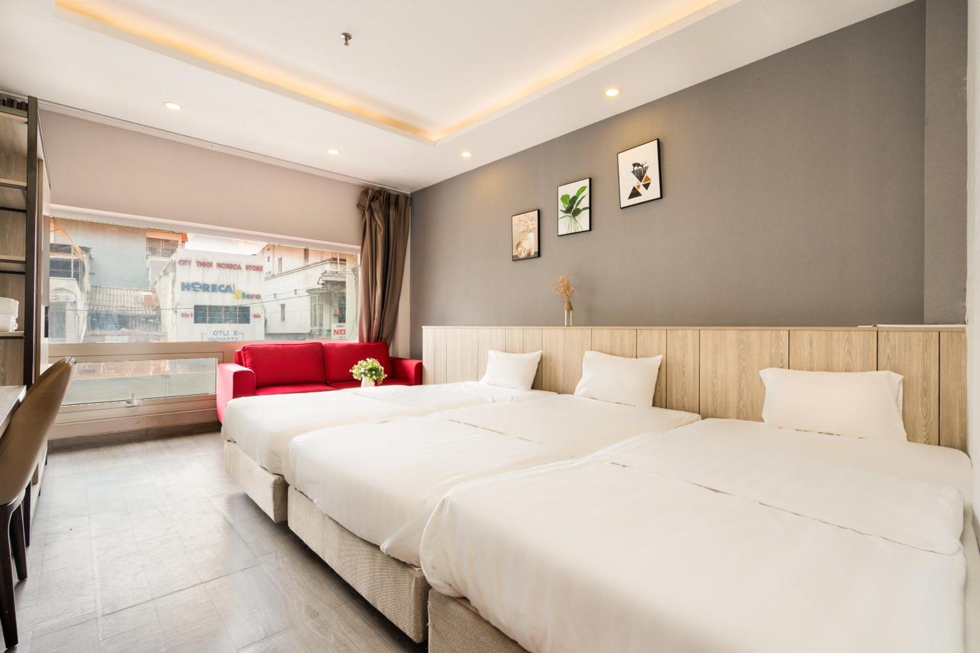 Cozy Near Buivien Street 3*
