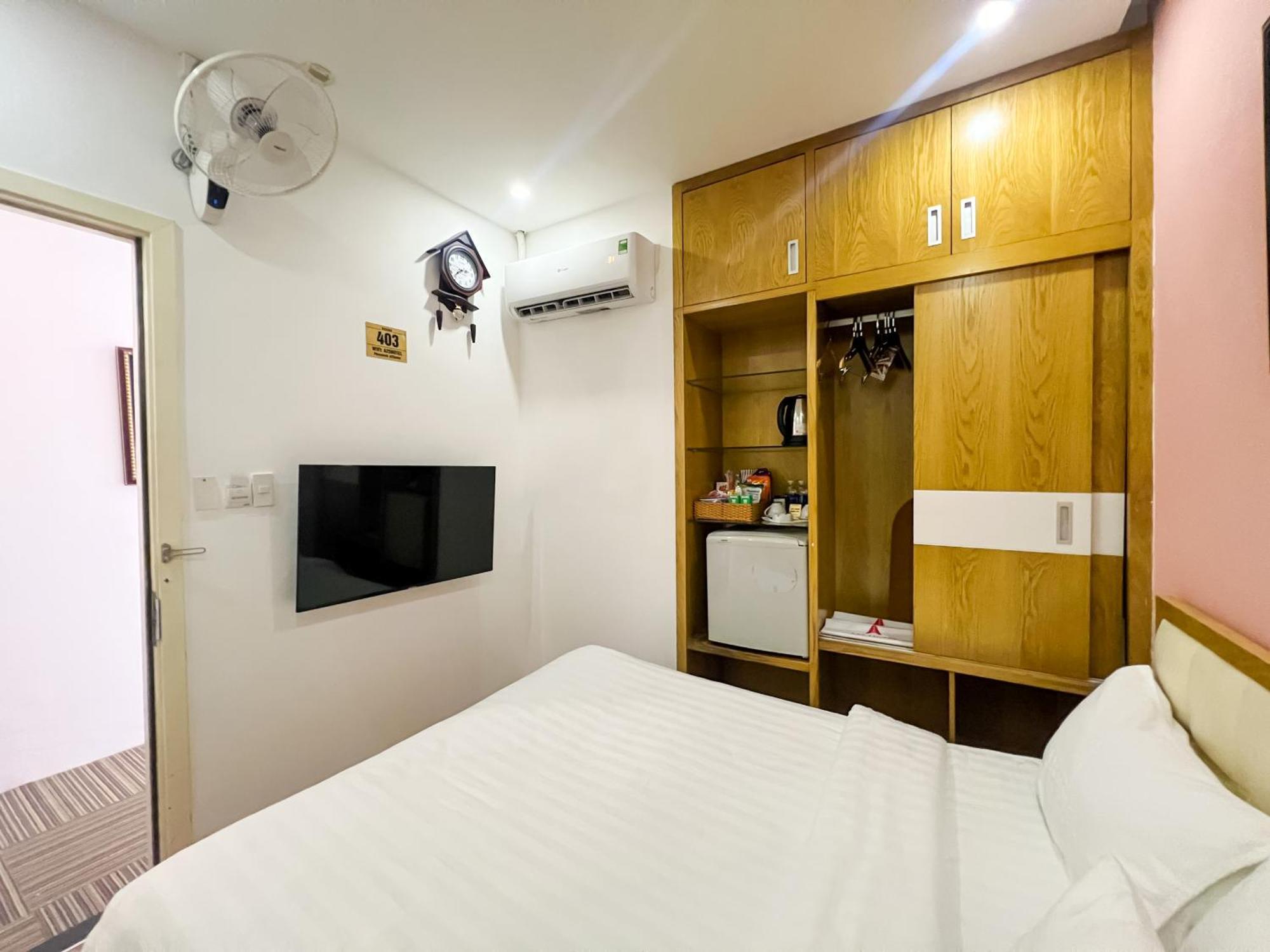 Hotel A25 - 75 Le Thi Hong Gam Ho Chi Minh City