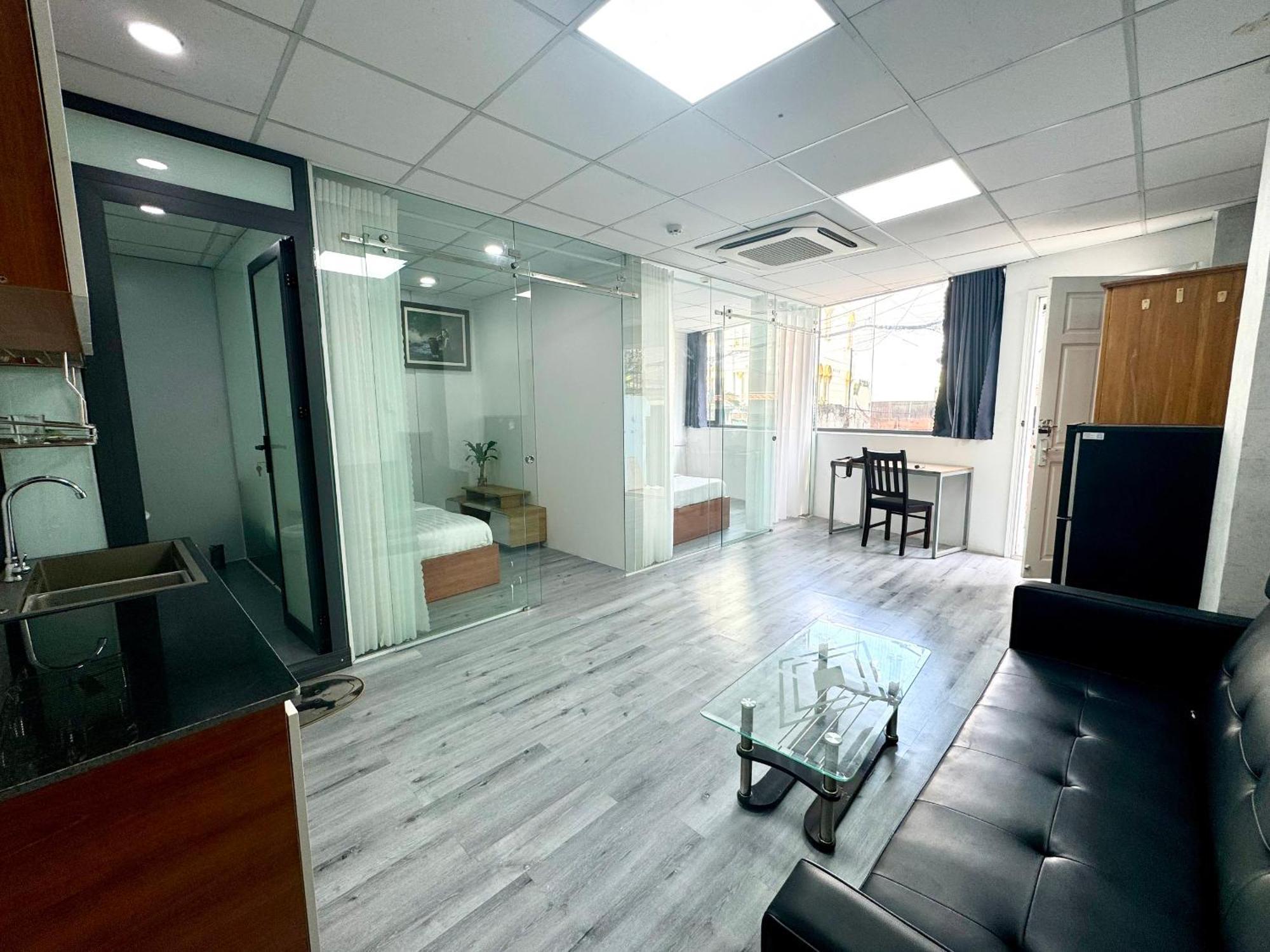 Dlux Bach Dang Aparthotel