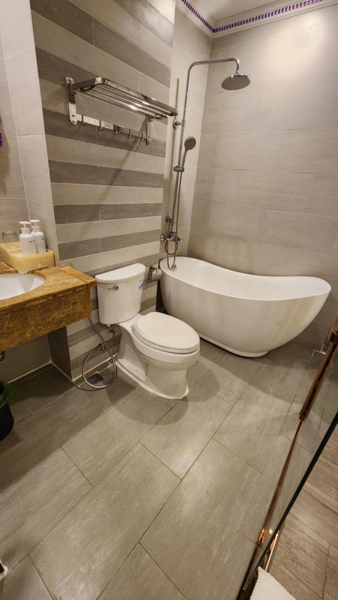 Rosa Love hotel