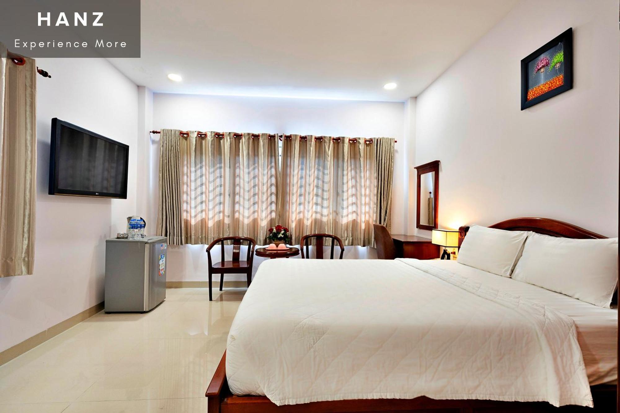 S169 Le Thanh Ton Hotel