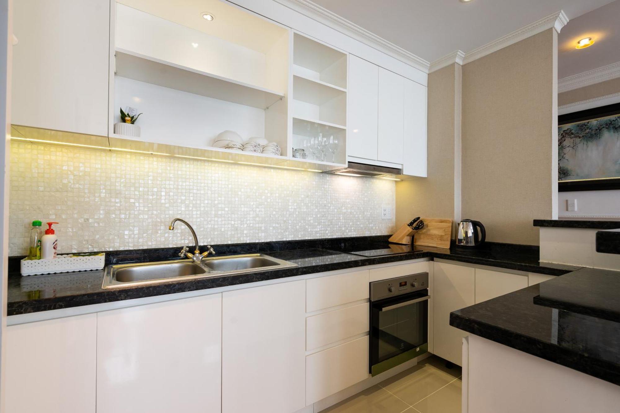 2br 3br Luxury Sky Pool * Ho Chi Minh City