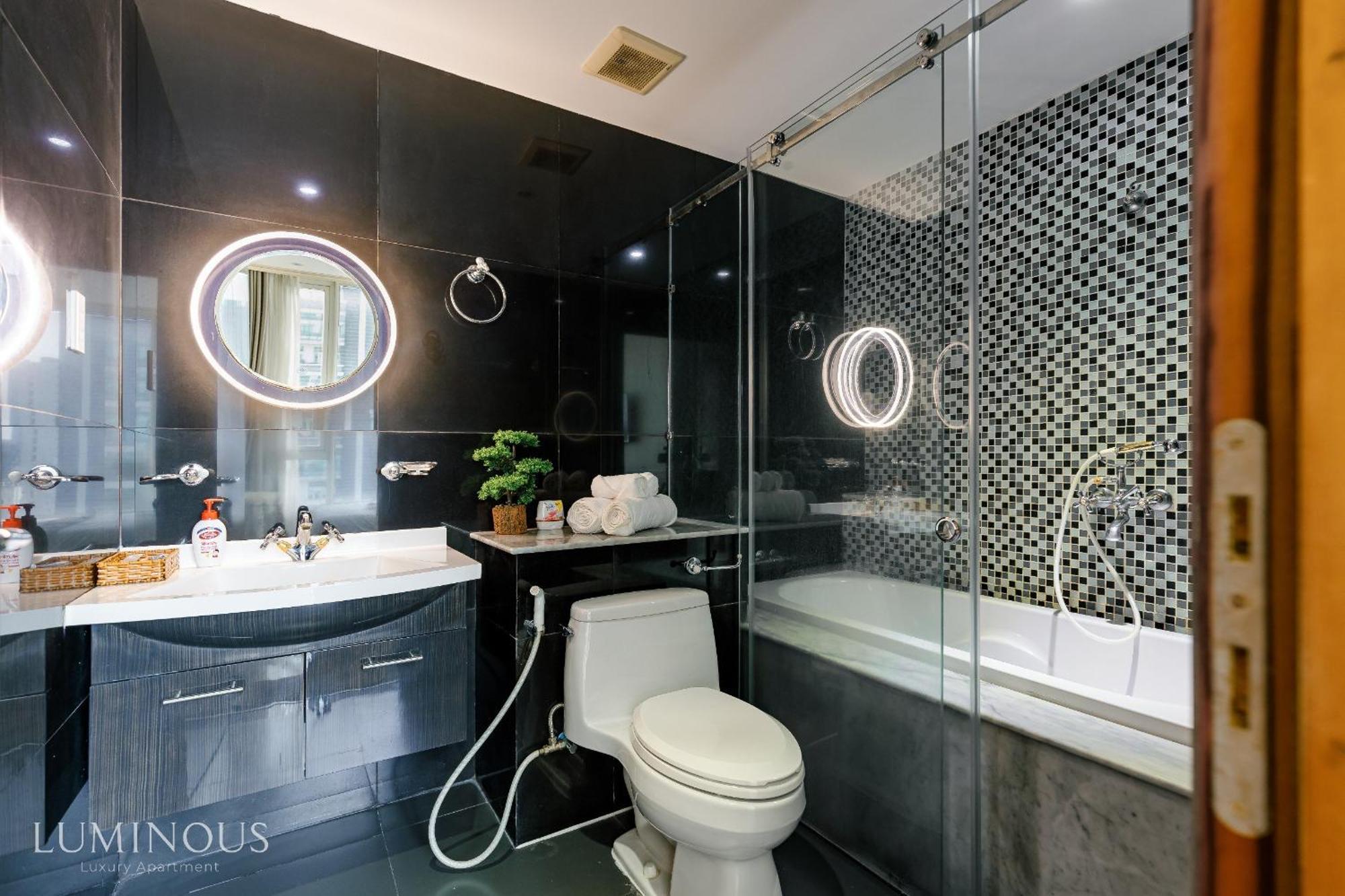 2br 3br Luxury Sky Pool