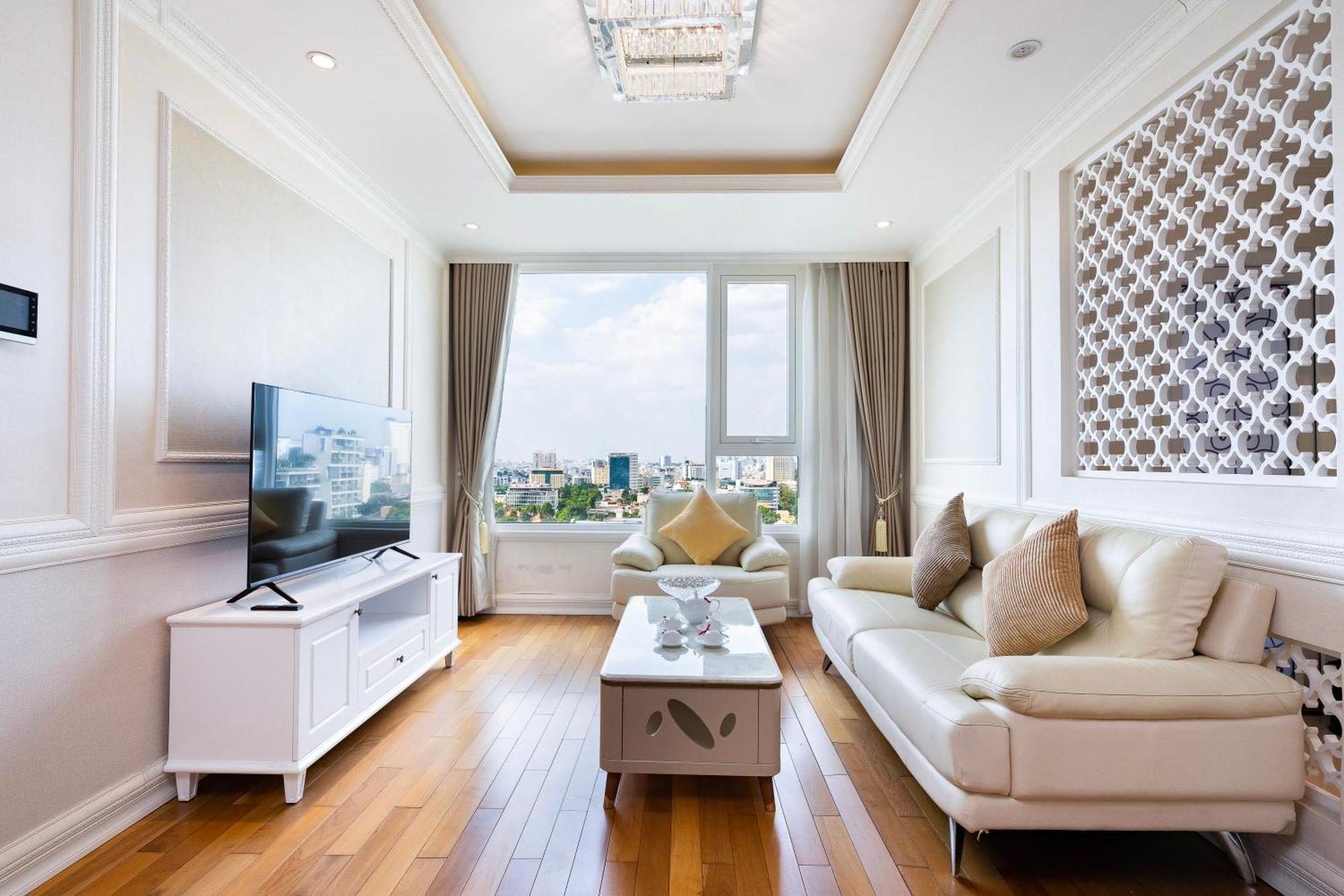 2br 3br Luxury Sky Pool Ho Chi Minh City