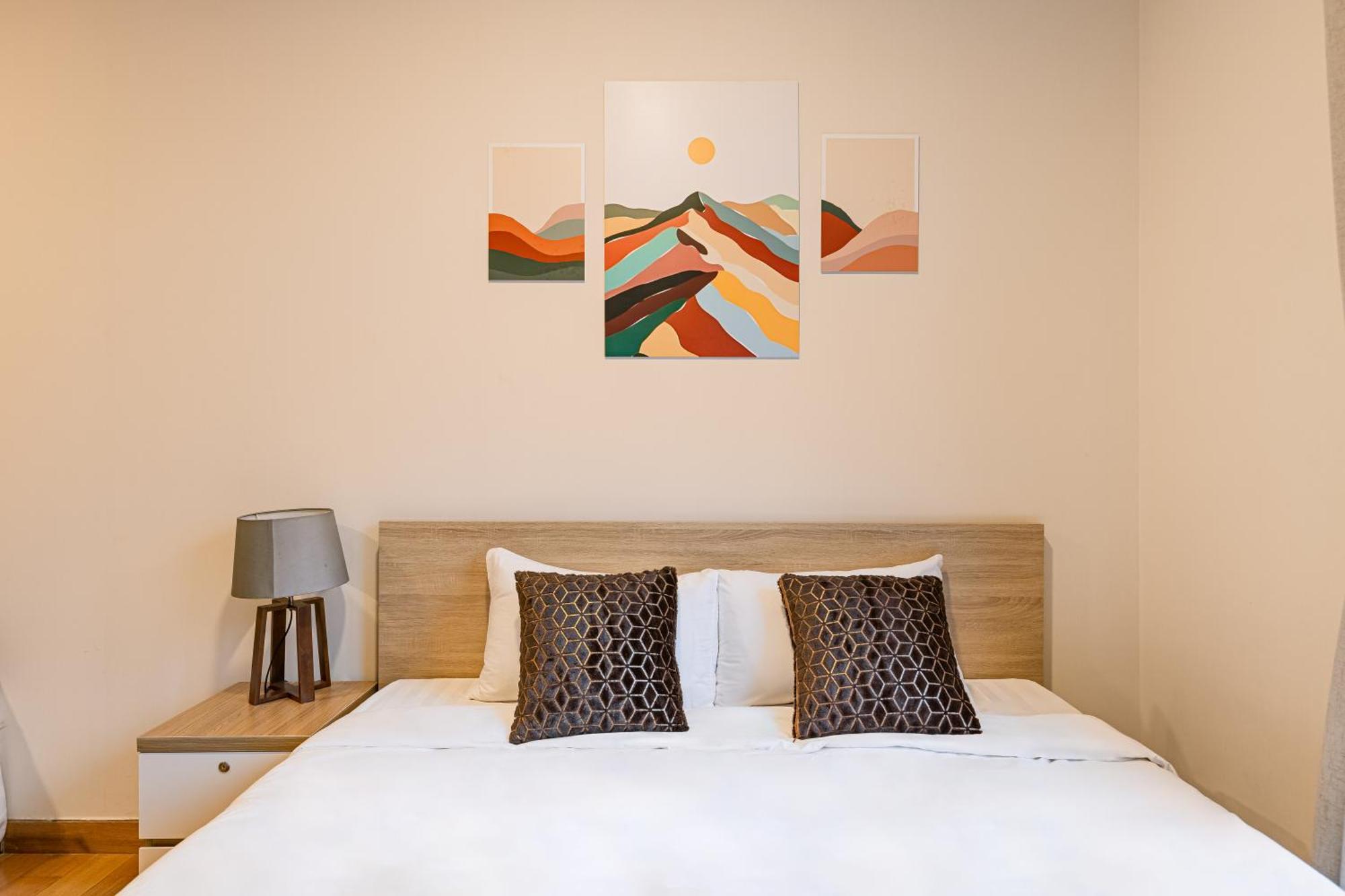 Apartment 2-3 Bedroom In District 1 D1mension Free Pick Up