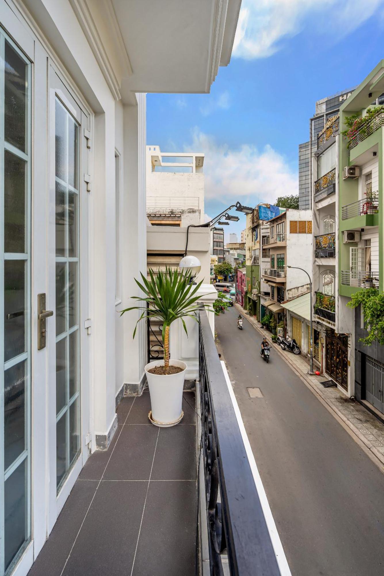 Hotel Lotus Nguyen Phi Khanh Q1 Ho Chi Minh City