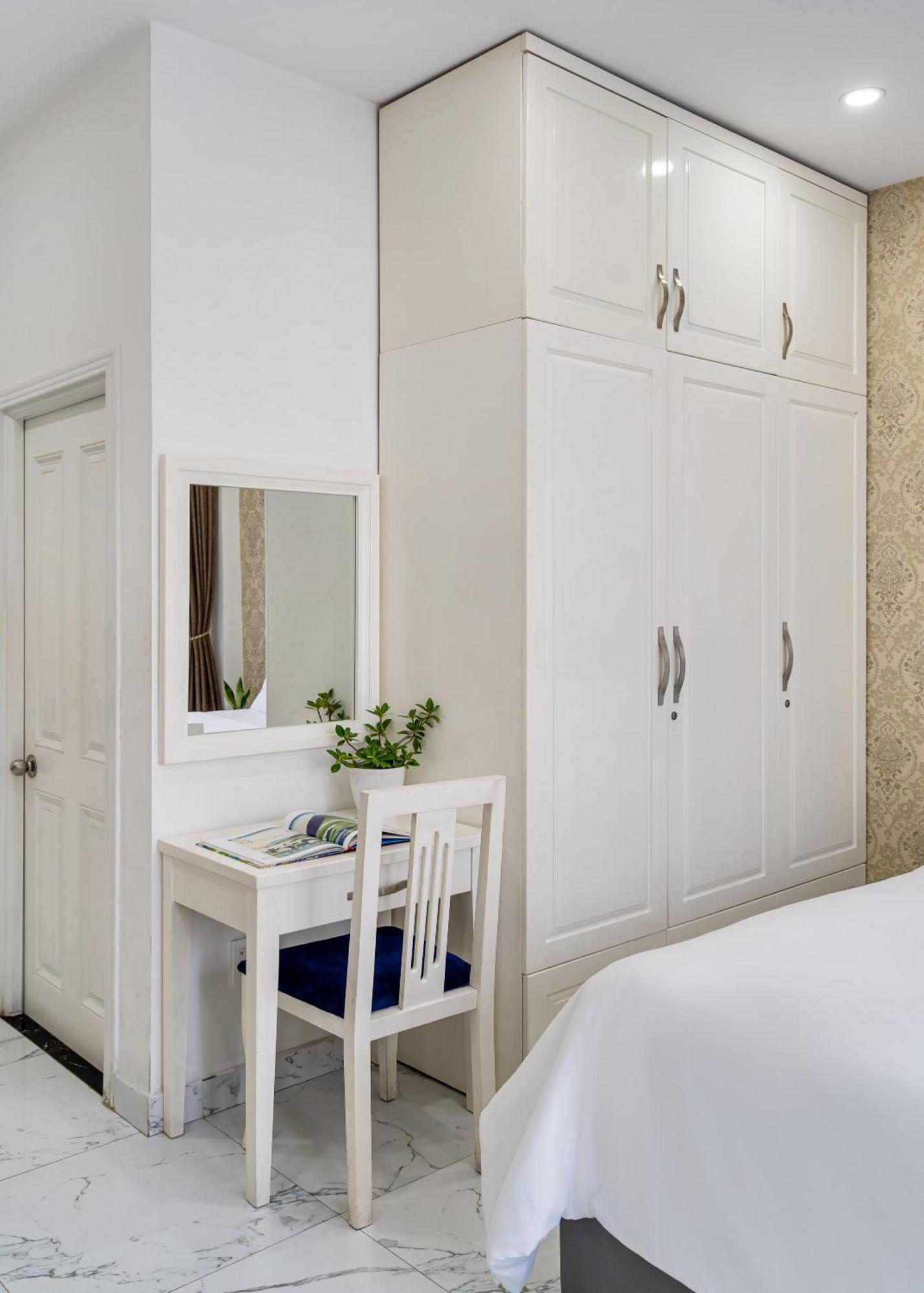 Lotus Nguyen Phi Khanh Q1 Hotel 4*