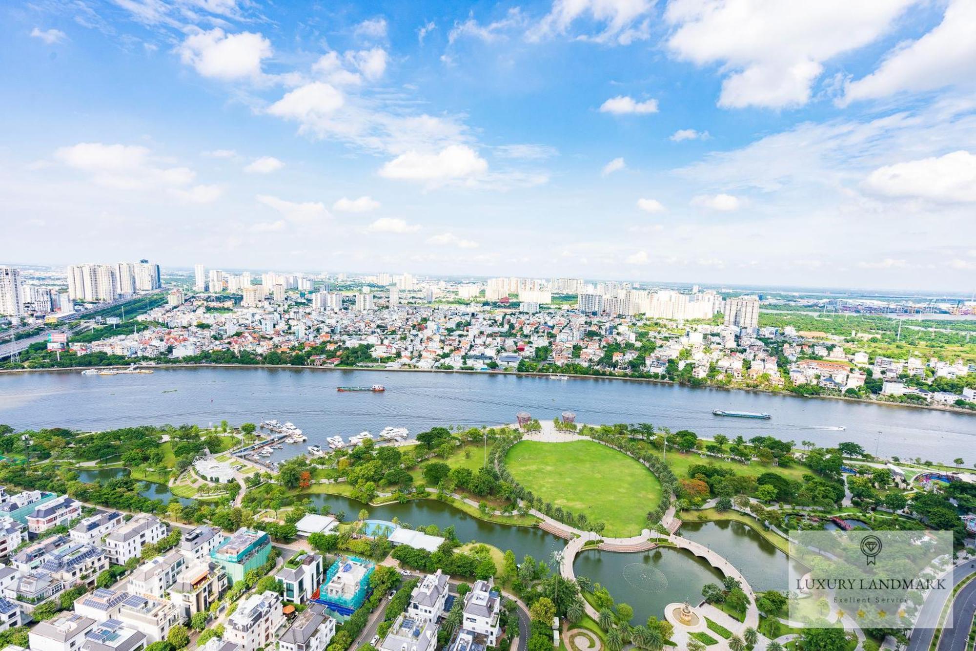 The Signature Landmark 81 - Vinhomes Central Binh Thanh 4*