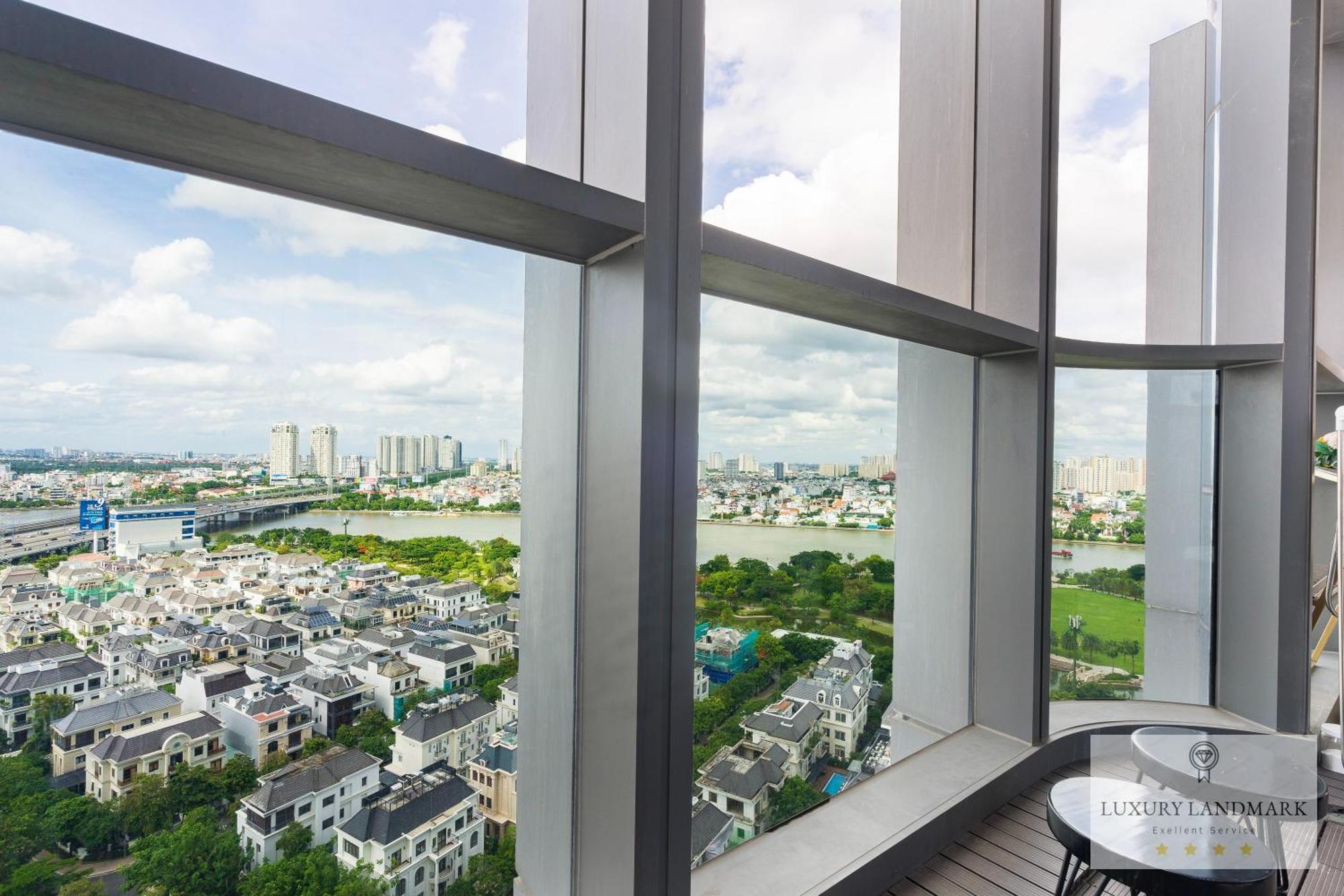 The Signature Landmark 81 - Vinhomes Central Binh Thanh Aparthotel Ho Chi Minh City