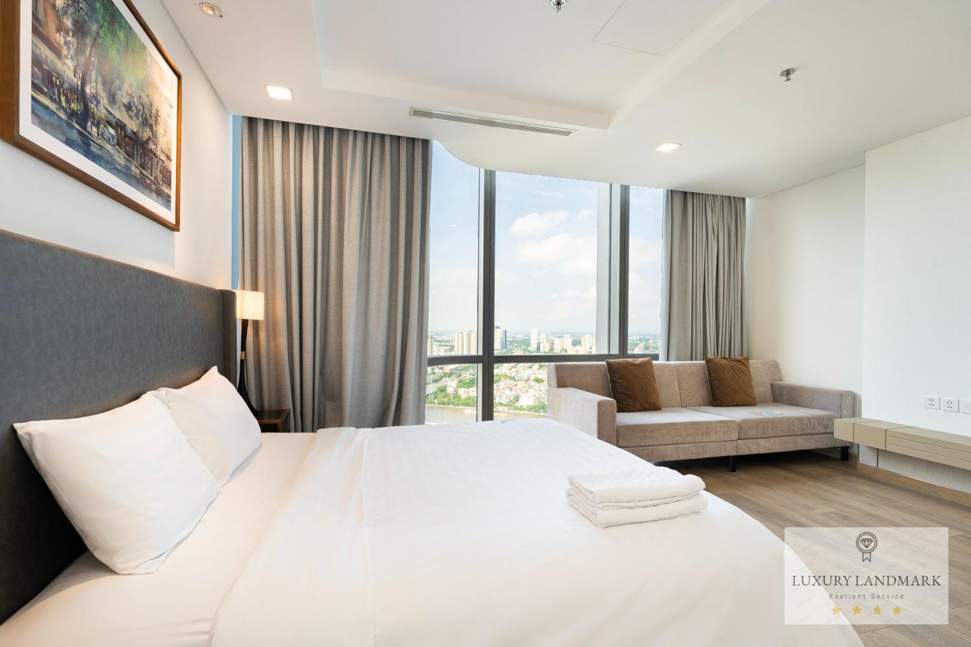 The Signature Landmark 81 - Vinhomes Central Binh Thanh Aparthotel