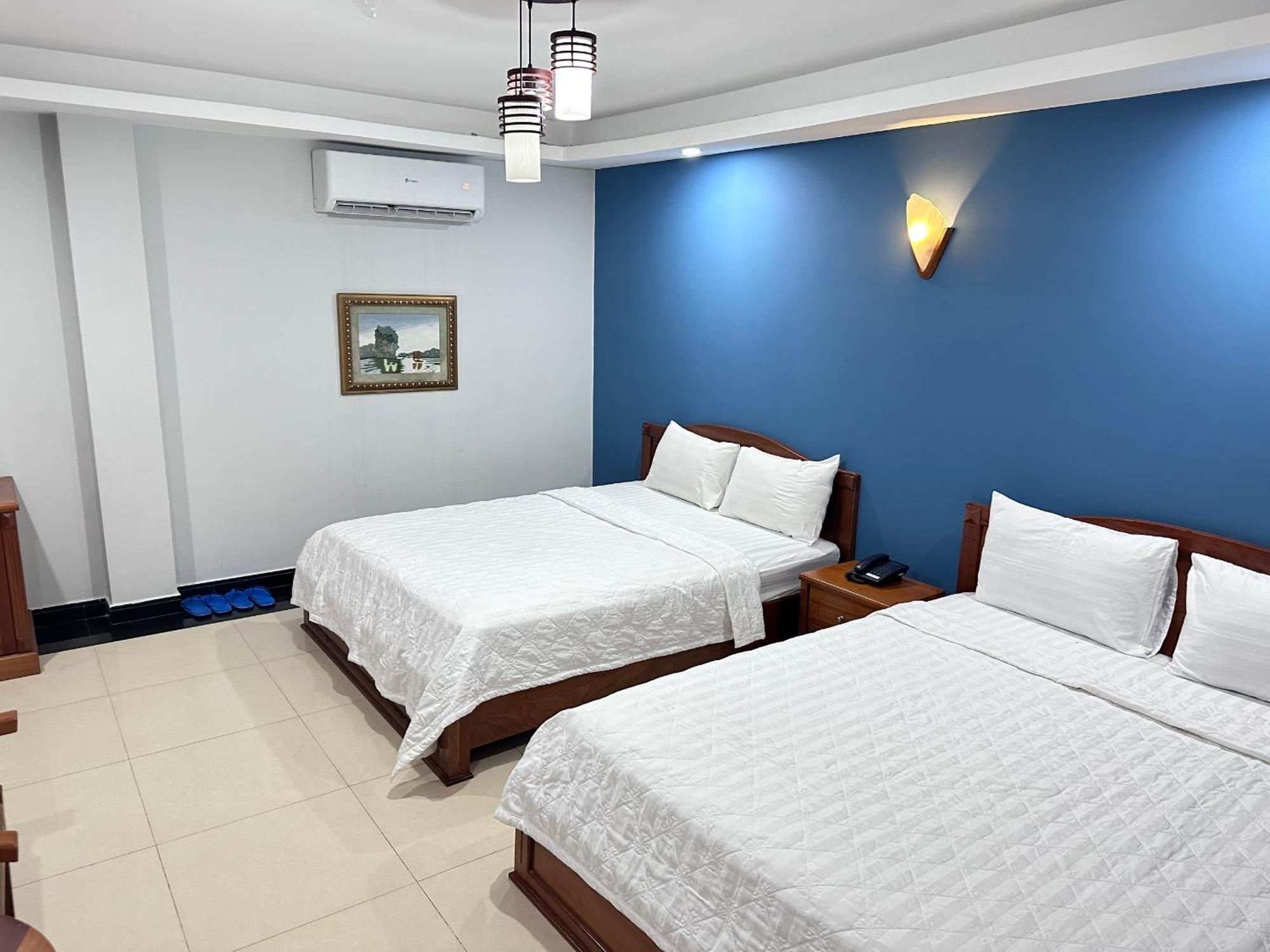 Khách sạn Phú An 2*