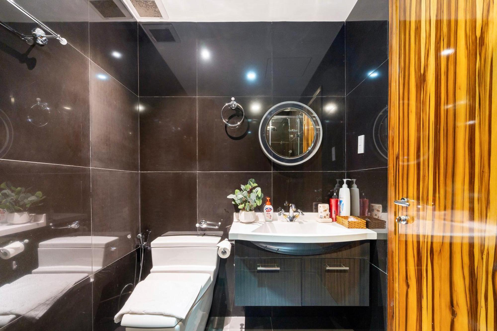 2br 3br Luxury Sky Pool