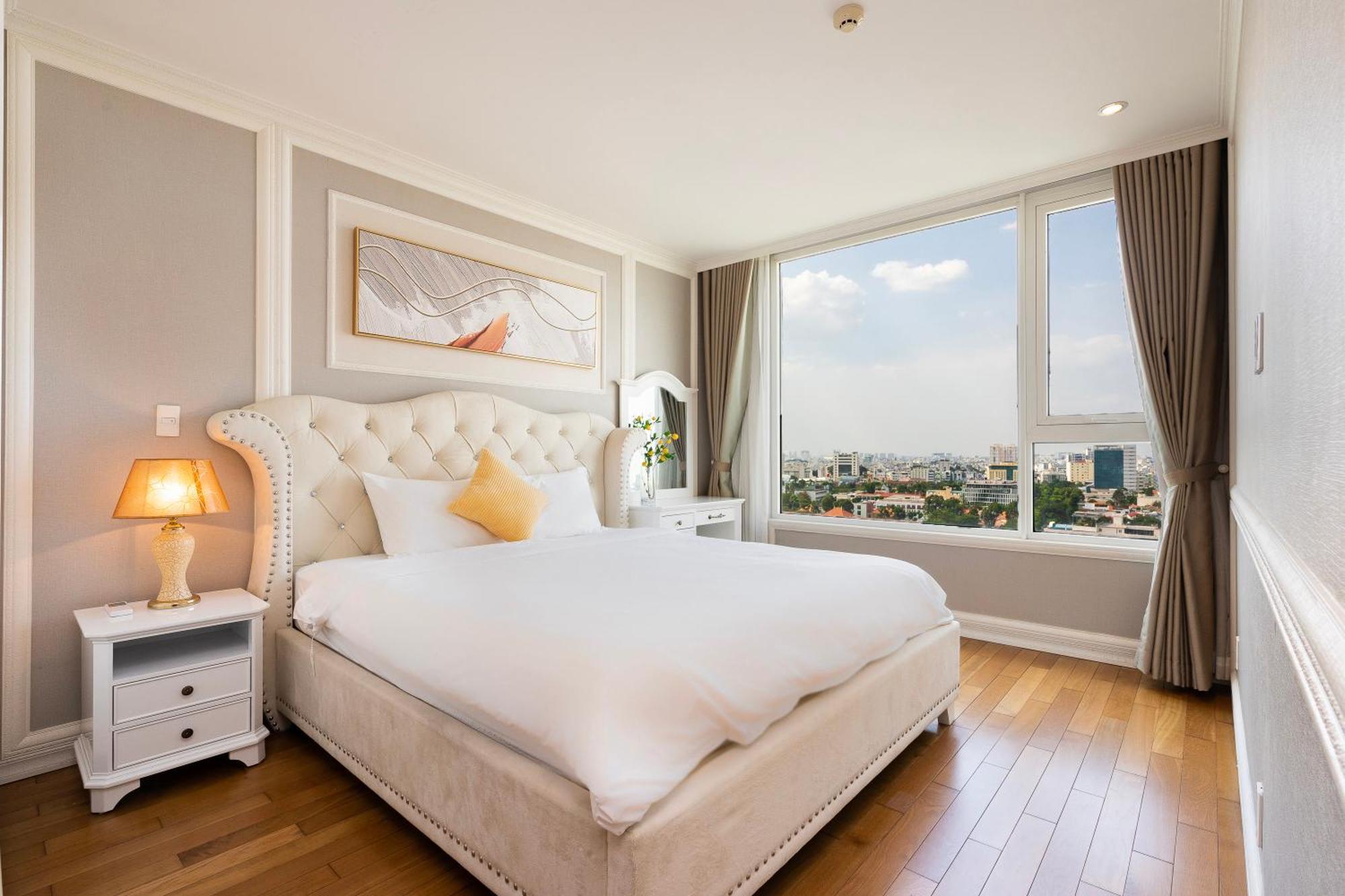 Apartment 2br 3br Luxury Sky Pool
