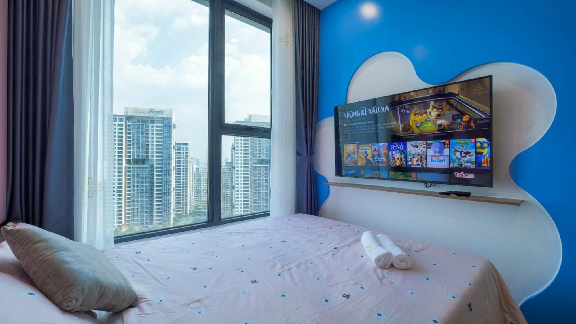Lumiere Riverside By Aura Luxury * Bandar Ho Chi Minh