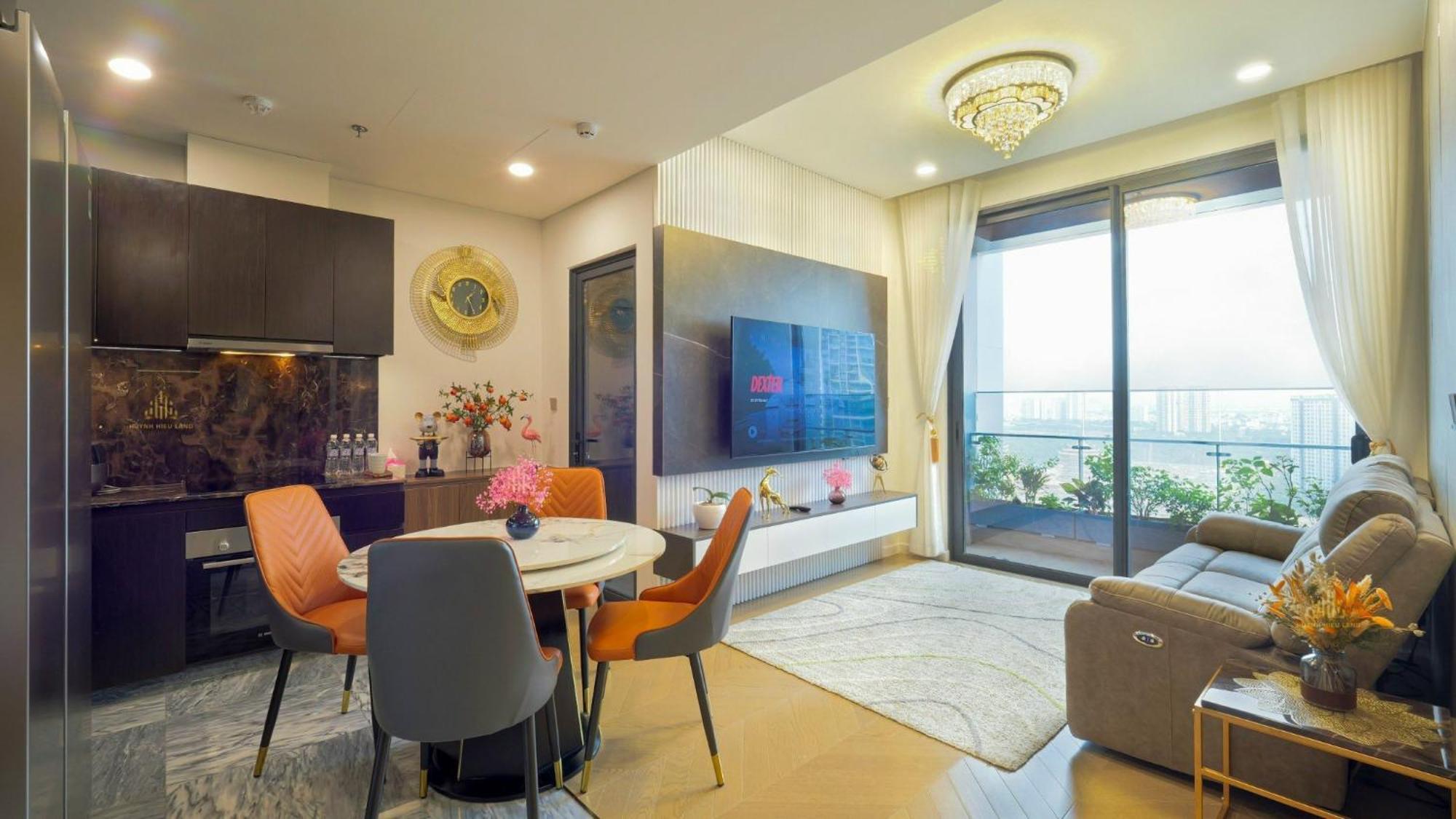 Lumiere Riverside By Aura Luxury Pangsapuri