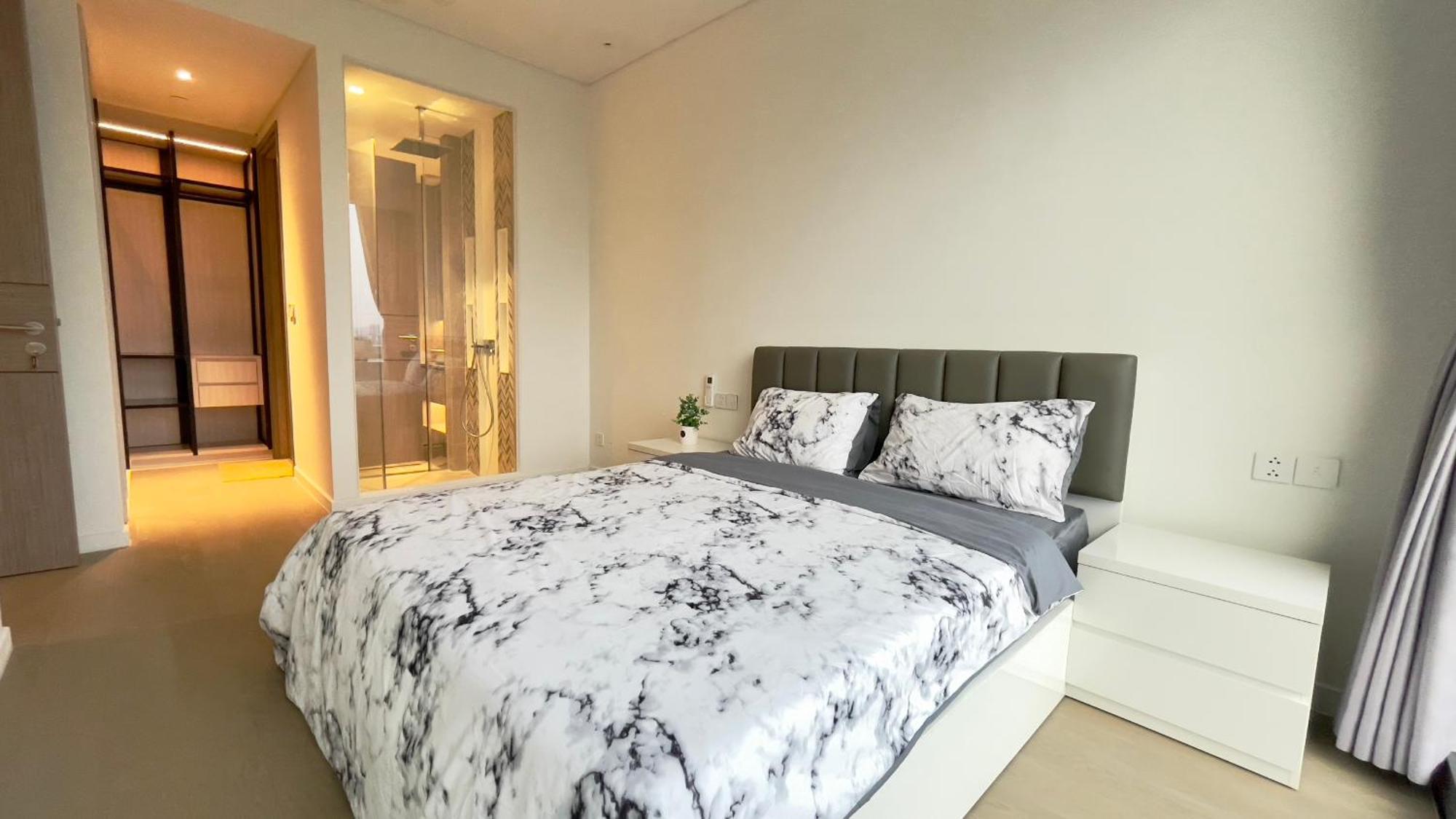 The Opera Luxury Furnished Apartment-the Metropole Thu Thiem