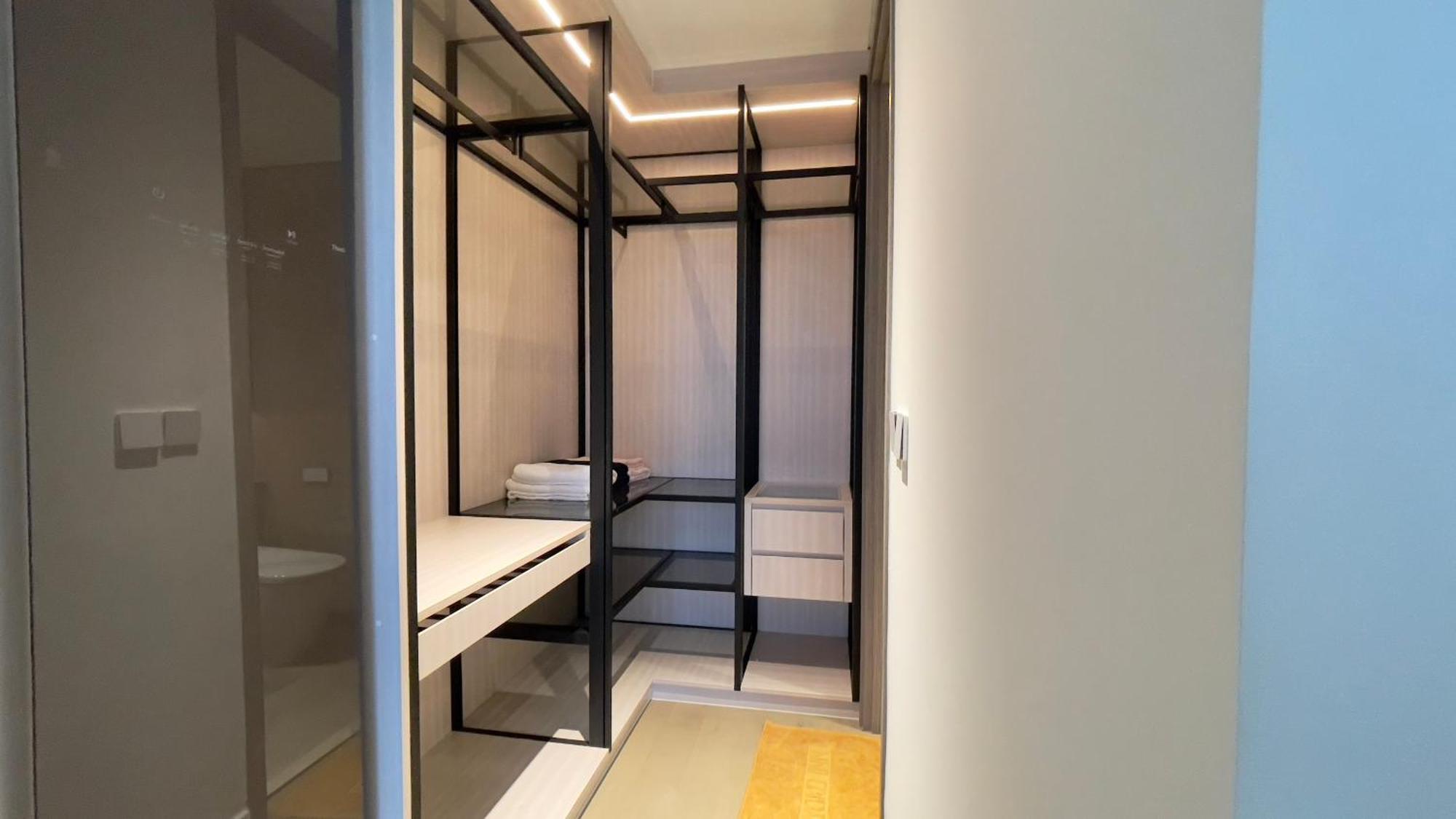The Opera Luxury Furnished Apartment-the Metropole Thu Thiem Pangsapuri *