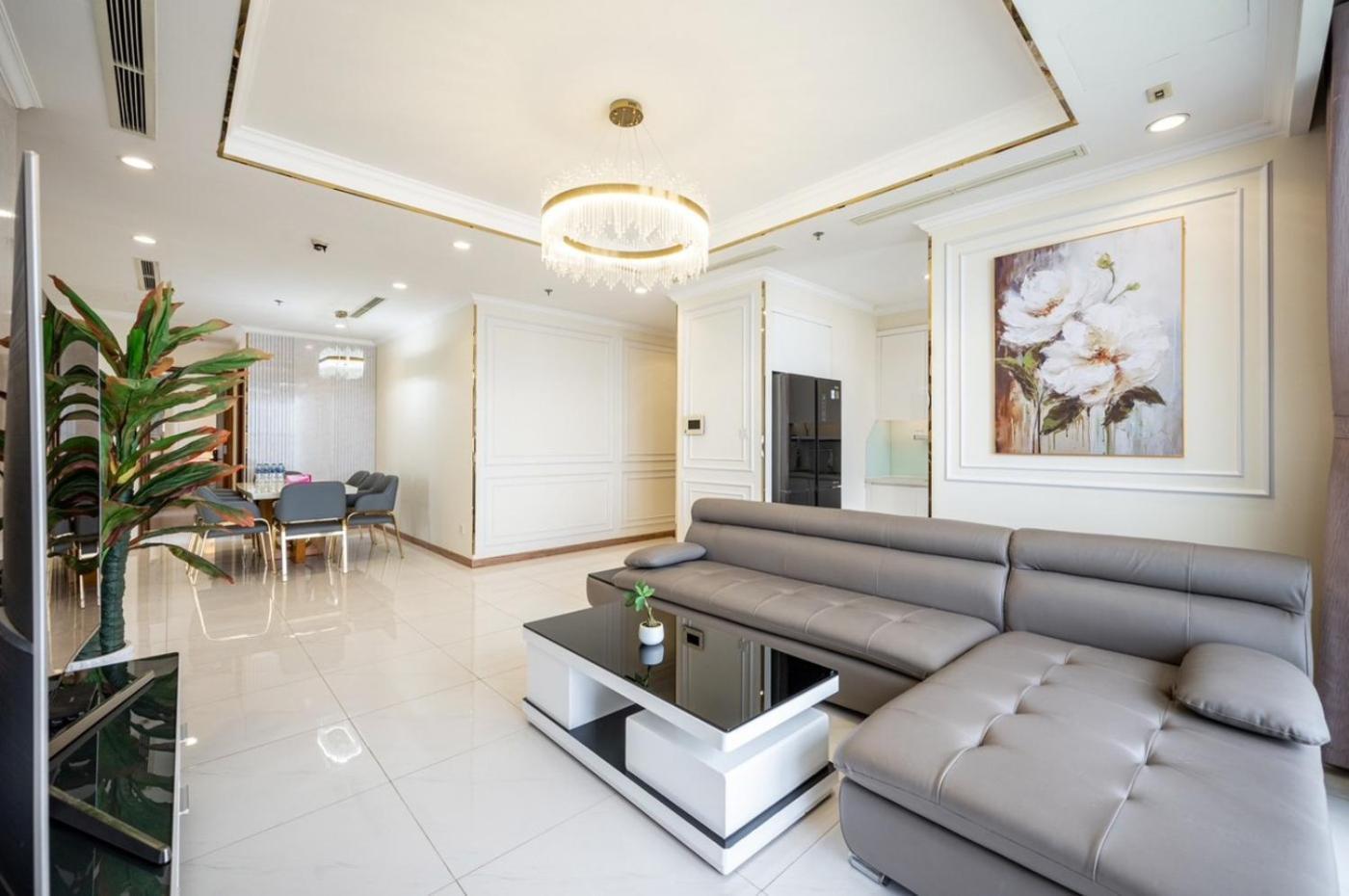 The Landmark Residences & - Vinhomes Central 4*