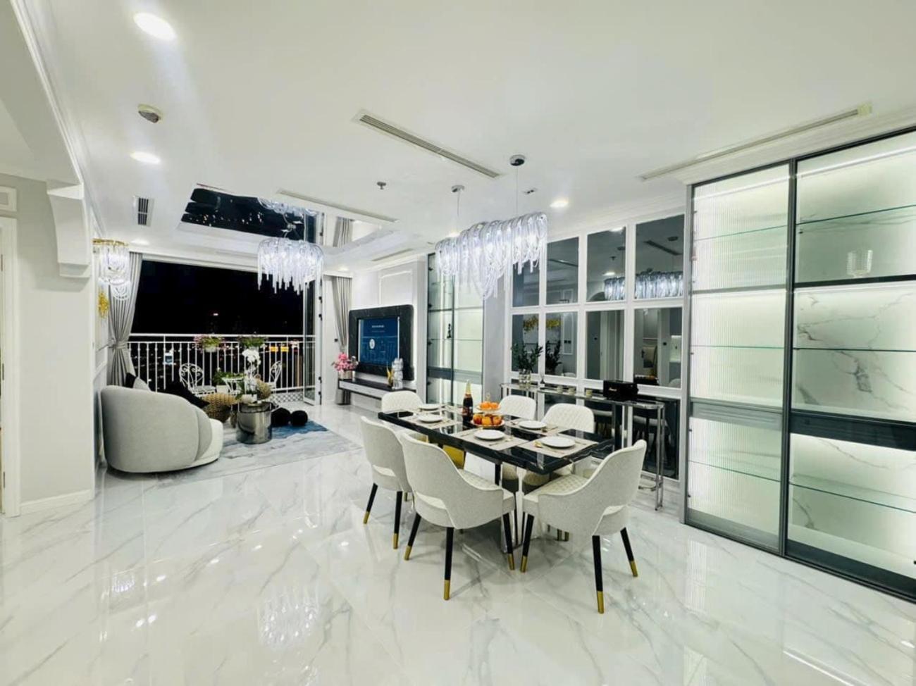 Khách sạn hẻo lánh The Landmark Residences & - Vinhomes Central 4*