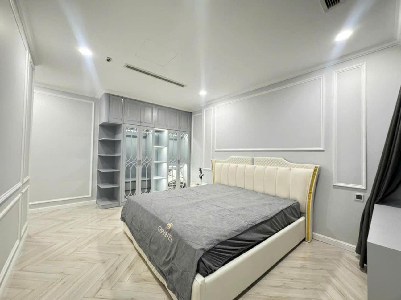 Khách sạn hẻo lánh The Landmark Residences & - Vinhomes Central