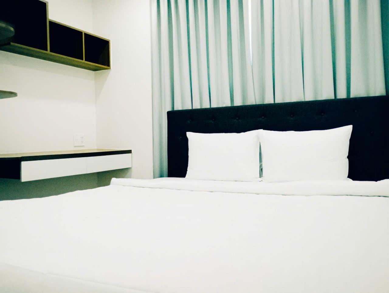 Secc Luxury 2-br Apartment, Scenic Valley, Saigon Exhibition And Convention Center, Fv Hospital, Phu My Hung District 7 Bandar Ho Chi Minh