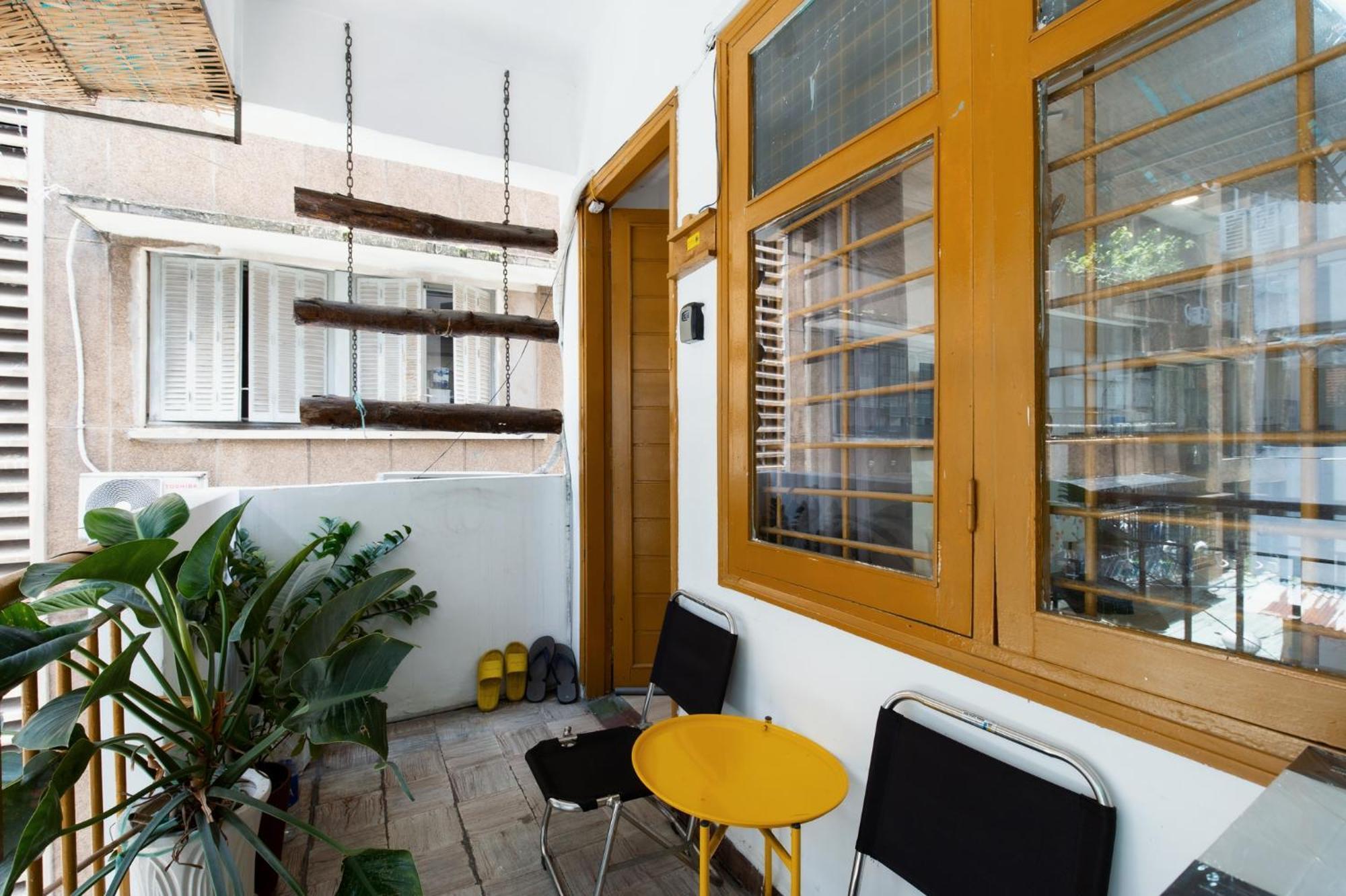 Lagom 24 - Bathtub-balcony, Nguyen Du, Ben Nghe Ward, Dist 1 Ho Chi Minh City