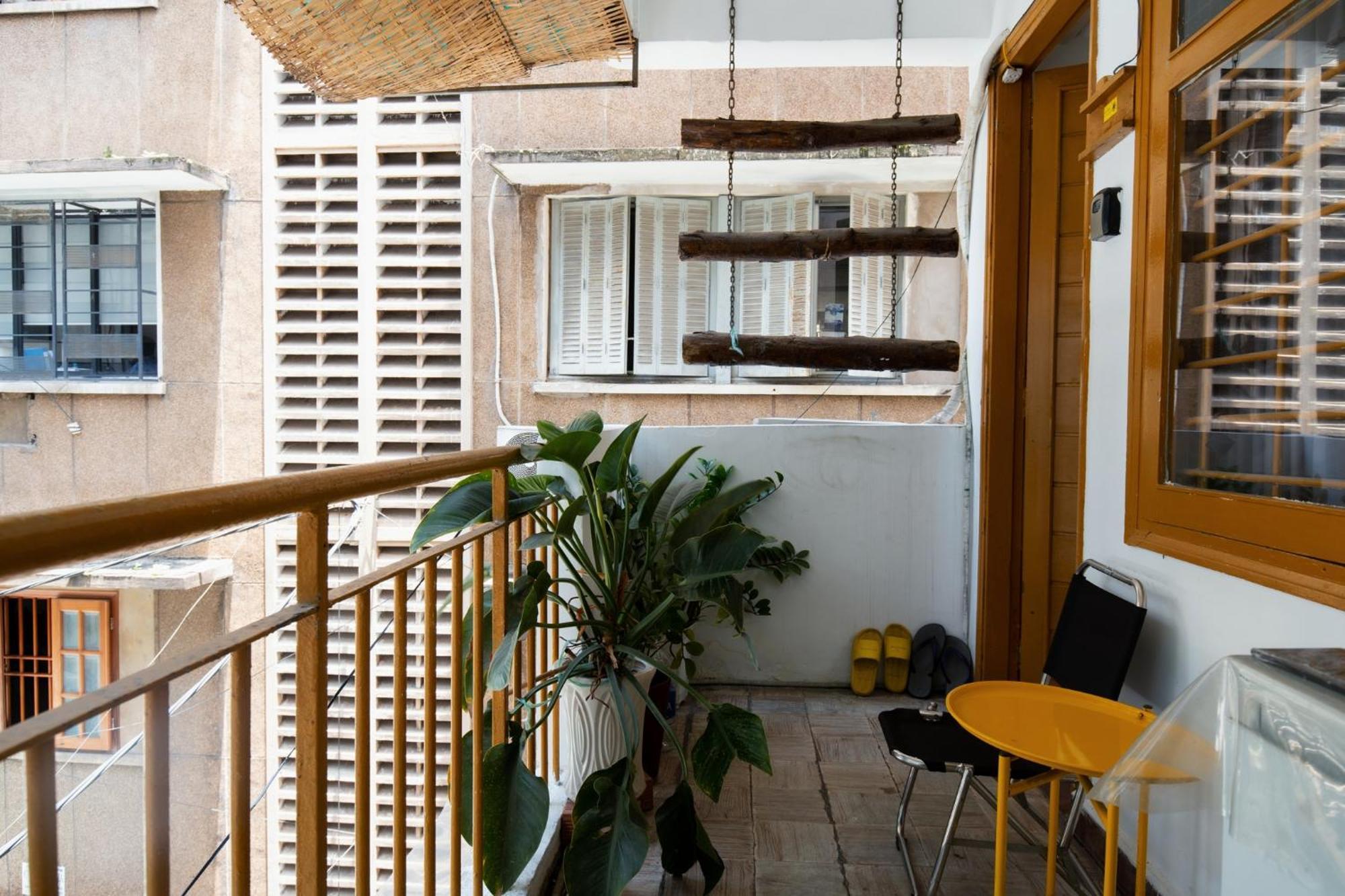 Lagom 24 - Bathtub-balcony, Nguyen Du, Ben Nghe Ward, Dist 1 Apartment