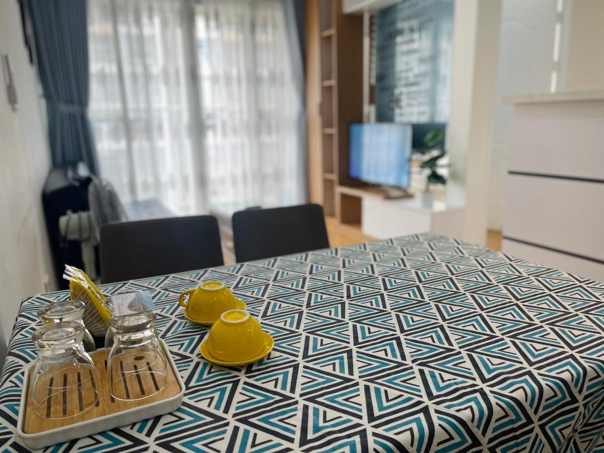 Secc Luxury 2-br Apartment, Scenic Valley, Saigon Exhibition And Convention Center, Fv Hospital, Phu My Hung District 7 Bandar Ho Chi Minh