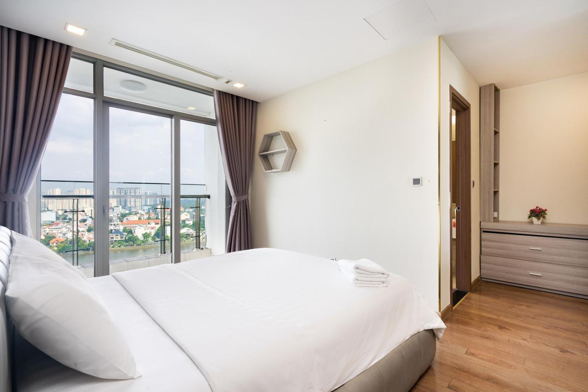 Apartment Vinhomes Luxury Art Condotel